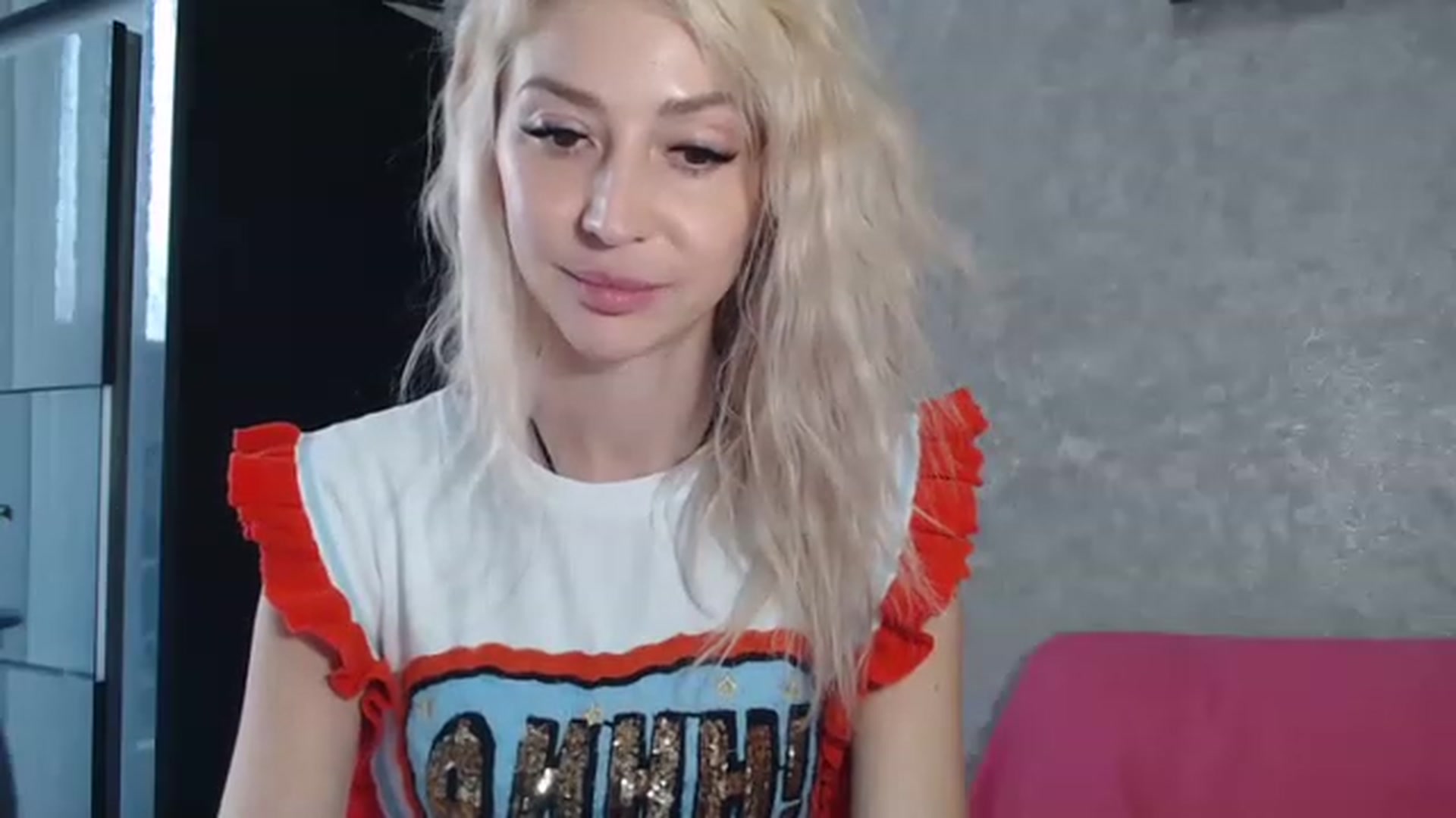 Gallery image thumbnail from Your_Eyes__'s myfreecams stream on, 04/22/2023, 15:55 image 16 of 20