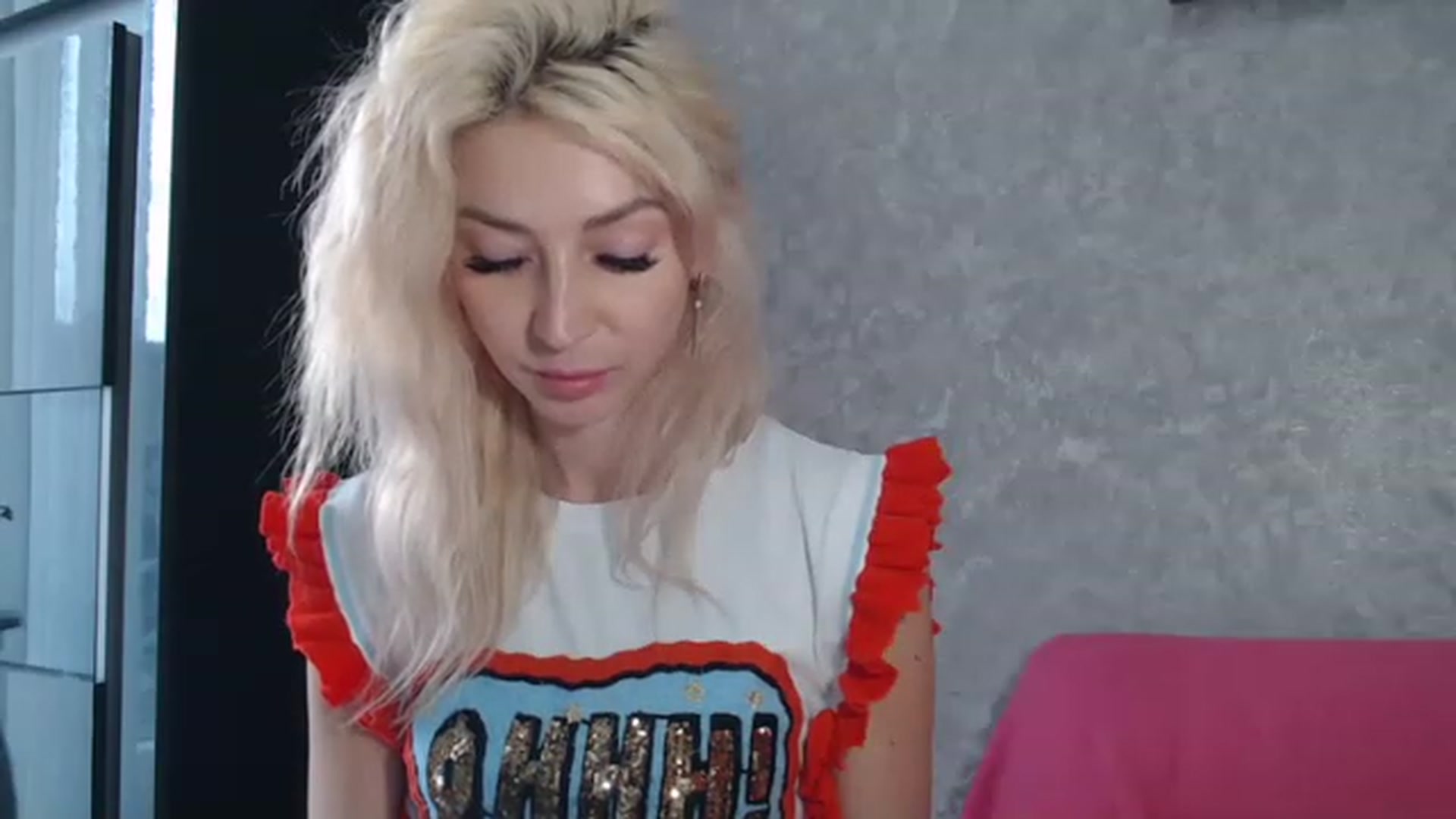 Gallery image thumbnail from Your_Eyes__'s myfreecams stream on, 04/22/2023, 15:55 image 8 of 20