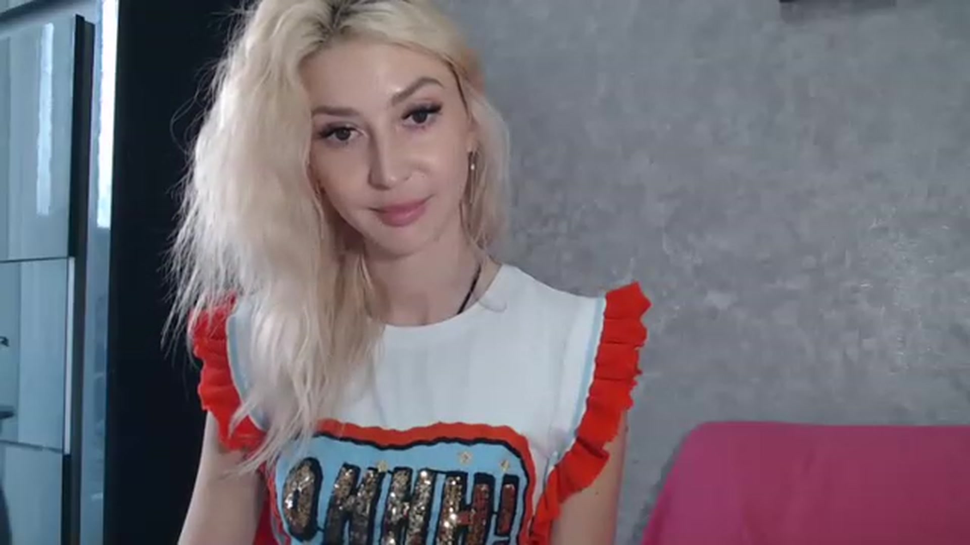 Gallery image thumbnail from Your_Eyes__'s myfreecams stream on, 04/22/2023, 15:55 image 12 of 20
