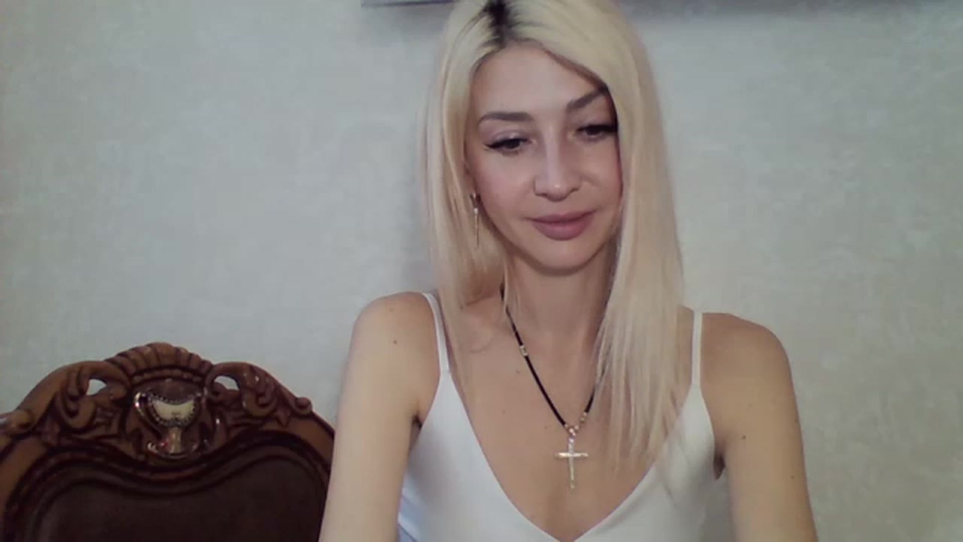 Gallery image thumbnail from Your_Eyes__'s myfreecams stream on, 04/30/2023, 12:08 image 14 of 20