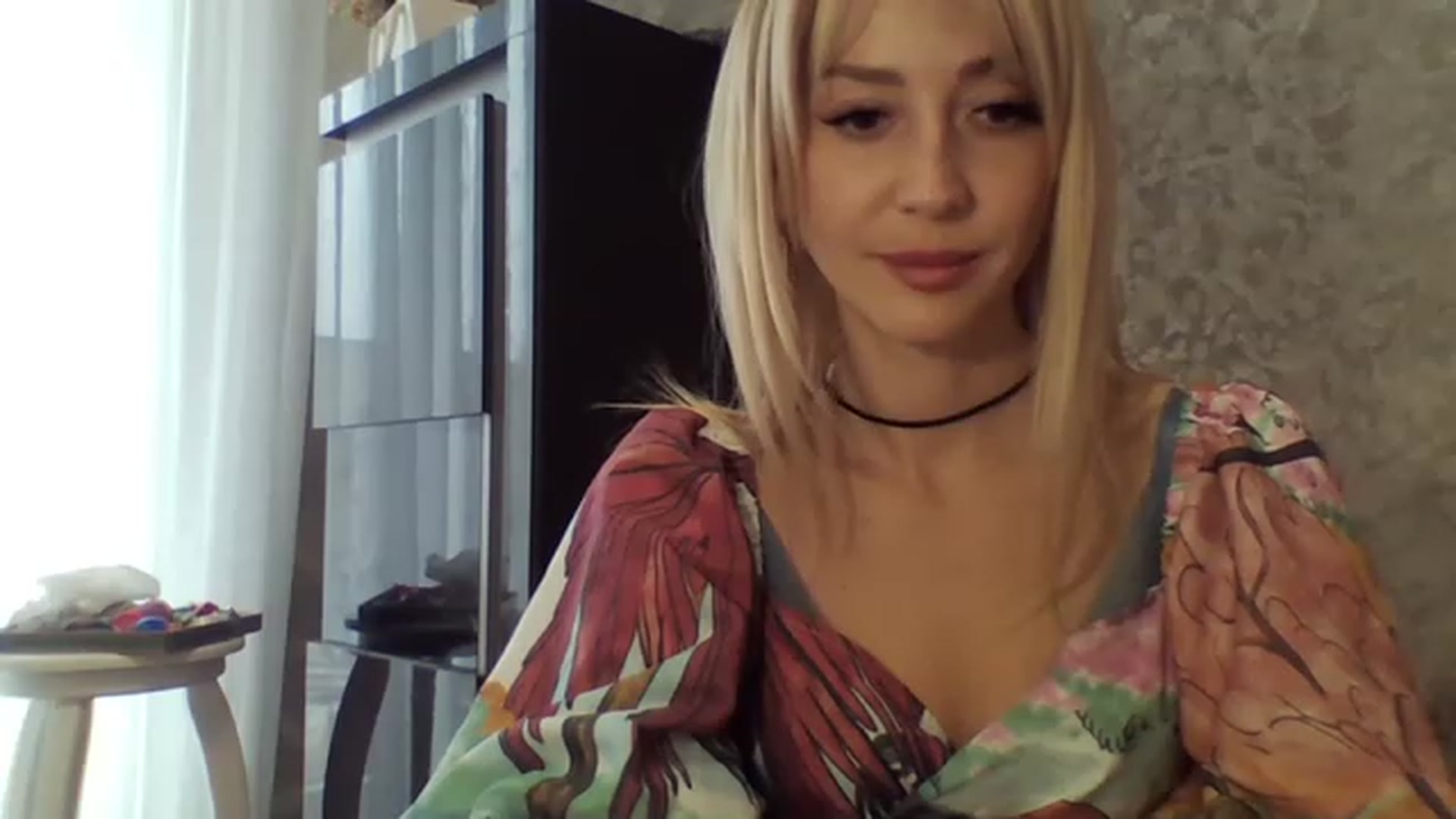 Gallery image thumbnail from Your_Eyes__'s myfreecams stream on, 05/08/2023, 14:15 image 16 of 20