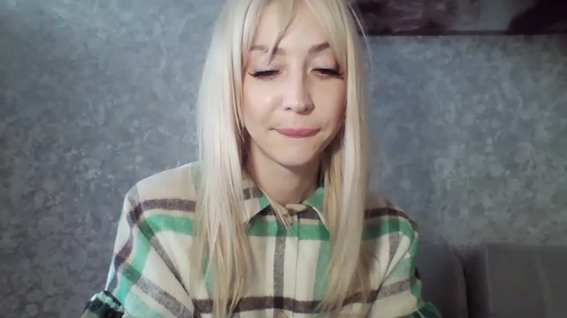 Gallery image thumbnail from Your_Eyes__'s myfreecams stream on, 05/09/2023, 13:01 image 17 of 20