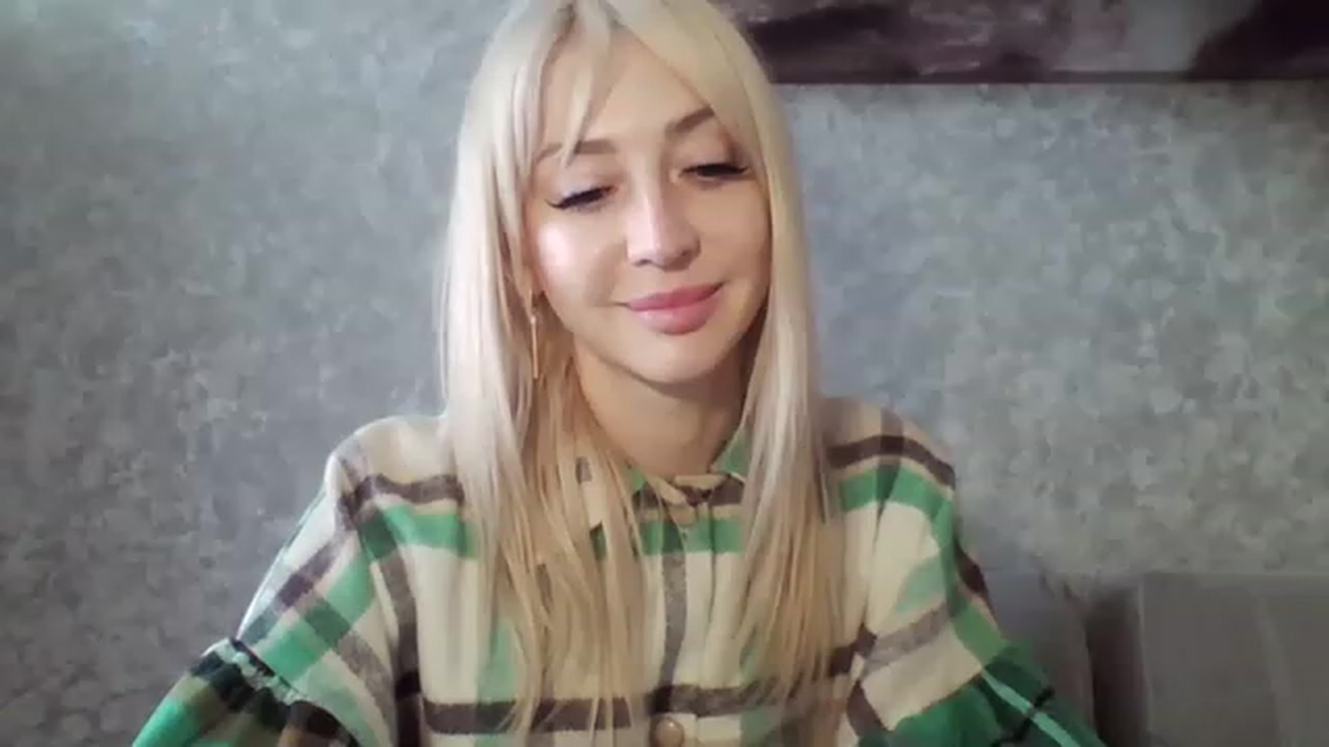 Gallery image thumbnail from Your_Eyes__'s myfreecams stream on, 05/09/2023, 13:01 image 1 of 20