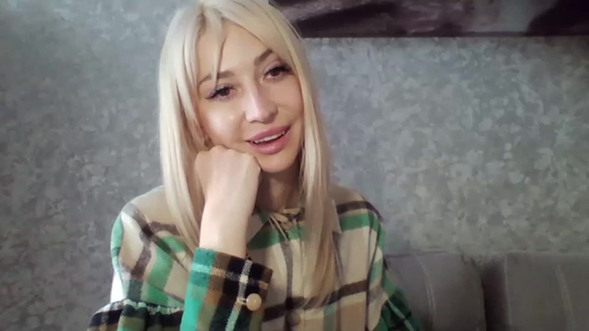 Gallery image thumbnail from Your_Eyes__'s myfreecams stream on, 05/09/2023, 13:01 image 12 of 20