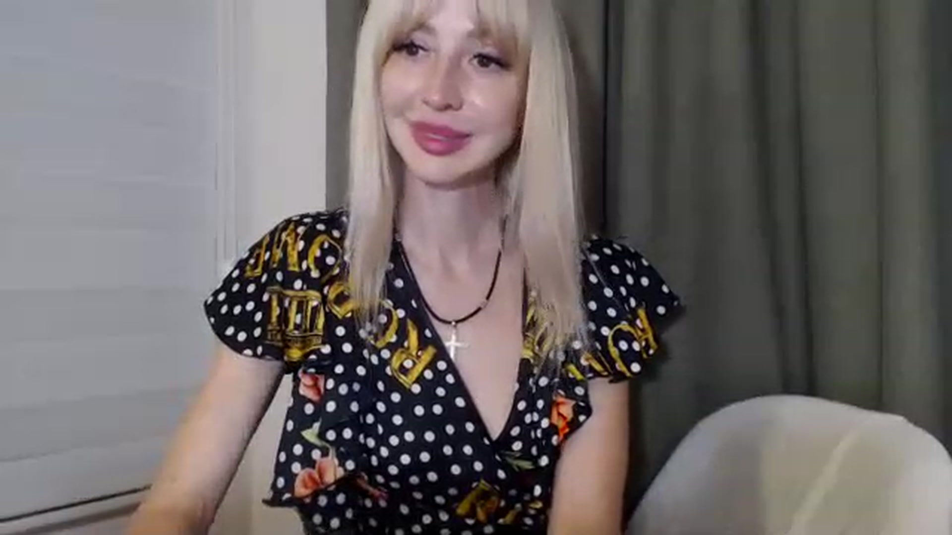 Gallery image thumbnail from Your_Eyes__'s myfreecams stream on, 06/08/2023, 20:38 image 10 of 20
