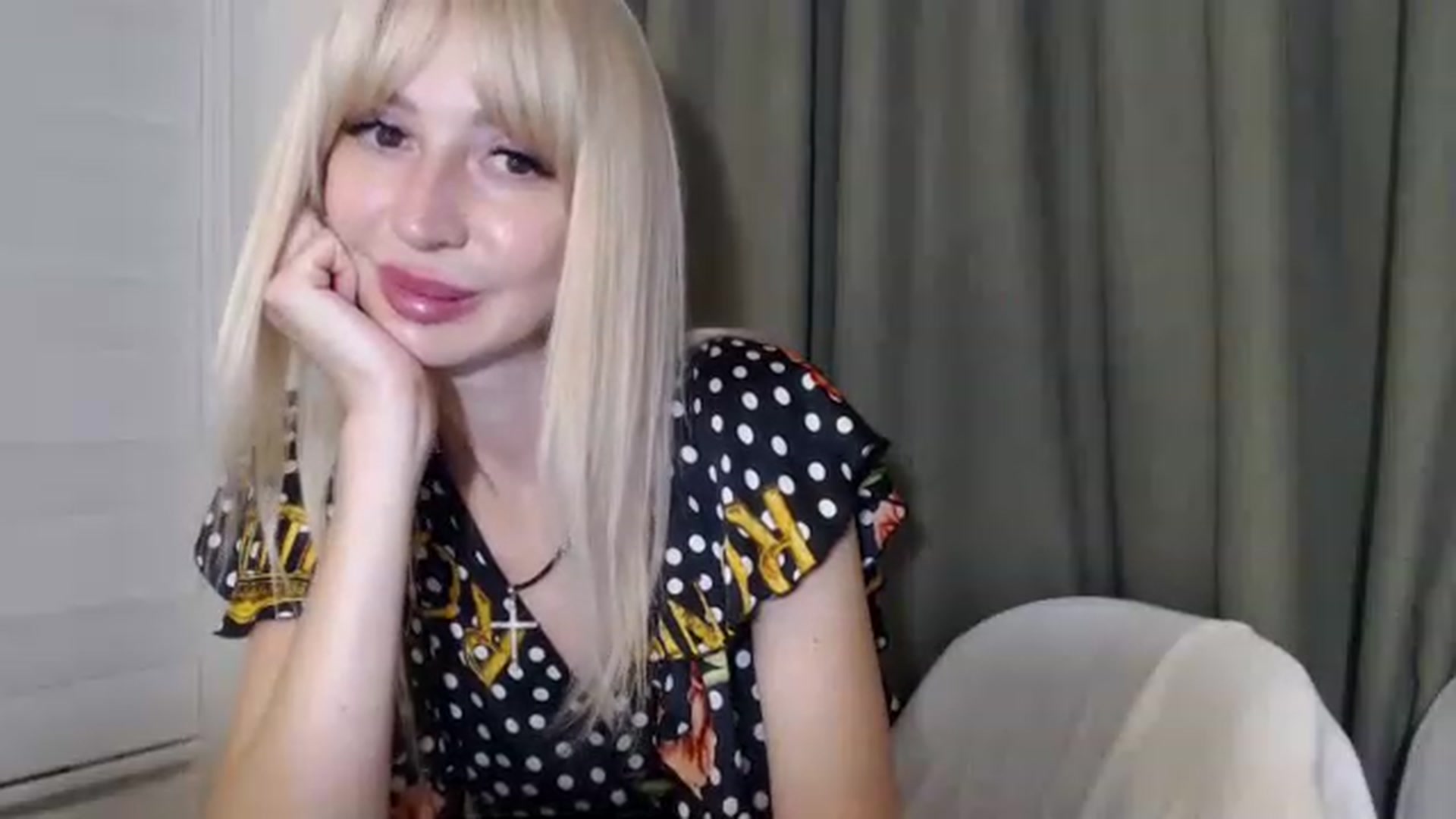 Gallery image thumbnail from Your_Eyes__'s myfreecams stream on, 06/08/2023, 20:38 image 6 of 20