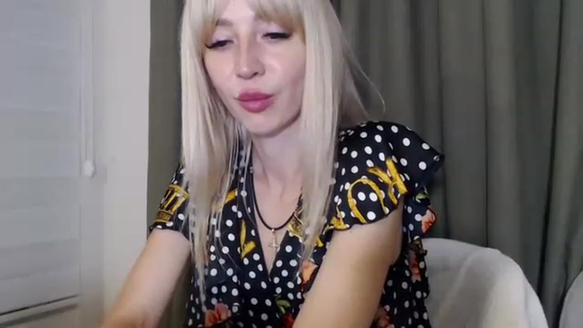 Gallery image thumbnail from Your_Eyes__'s myfreecams stream on, 06/08/2023, 20:38 image 4 of 20