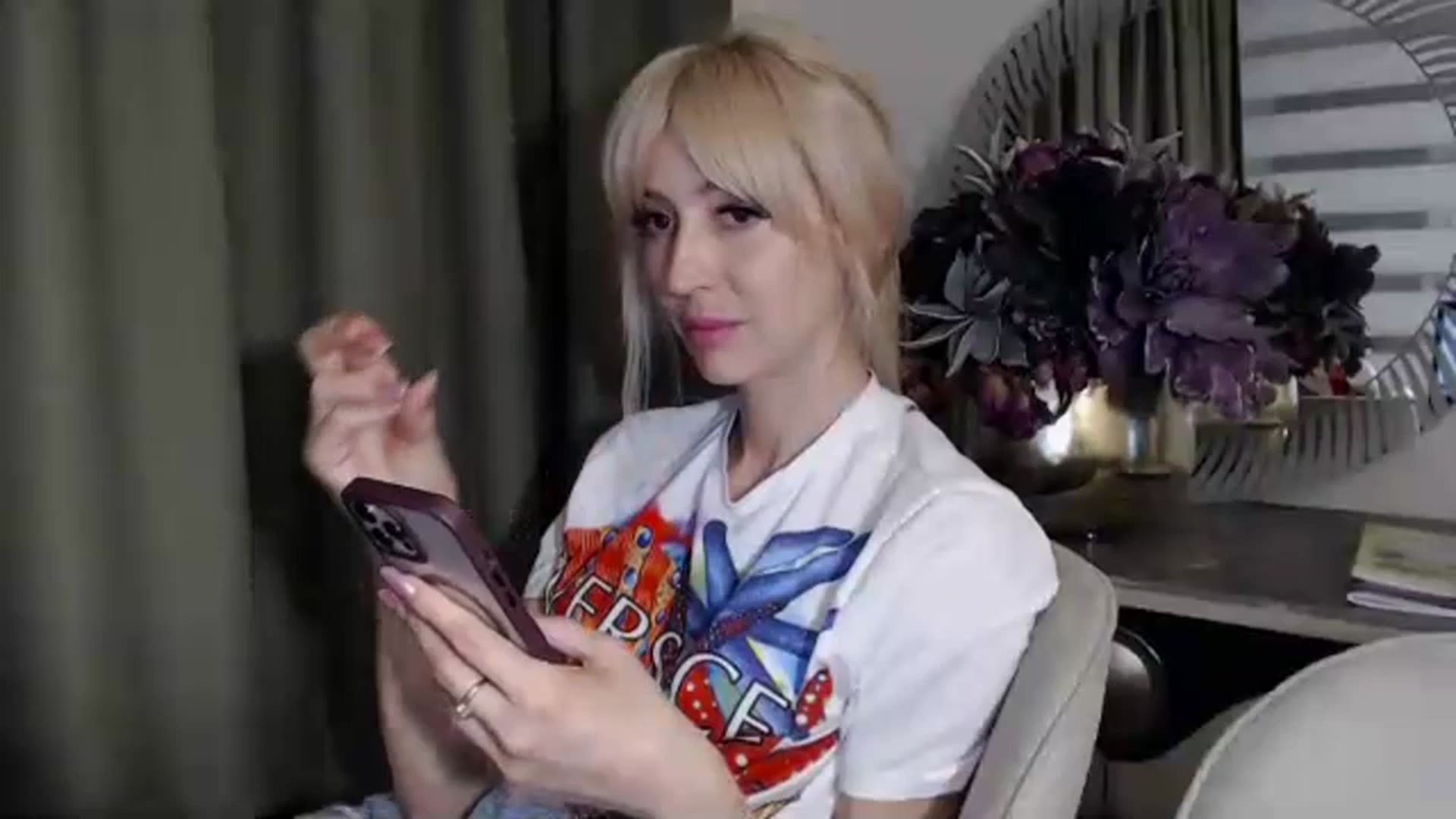 Gallery image thumbnail from Your_Eyes__'s myfreecams stream on, 06/13/2023, 20:09 image 1 of 20