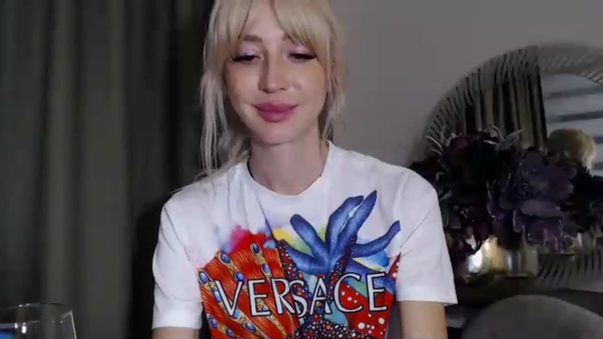 Gallery image thumbnail from Your_Eyes__'s myfreecams stream on, 06/13/2023, 20:09 image 14 of 20