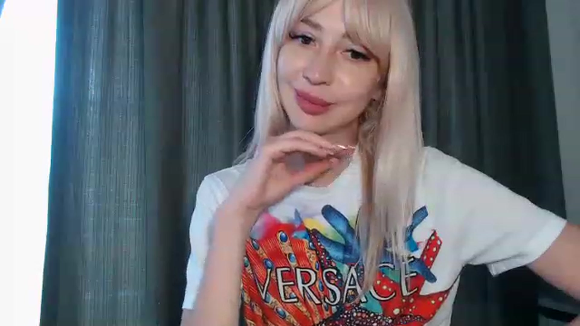 Gallery image thumbnail from Your_Eyes__'s myfreecams stream on, 06/16/2023, 13:23 image 14 of 20