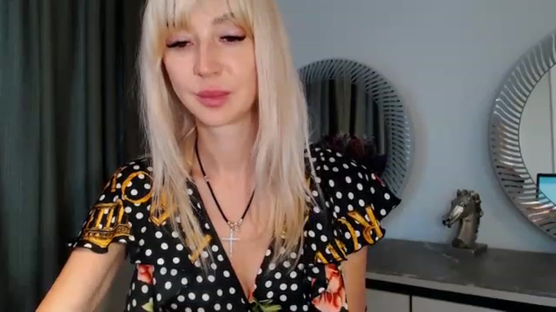 Gallery image thumbnail from Your_Eyes__'s myfreecams stream on, 06/28/2023, 16:24 image 9 of 20