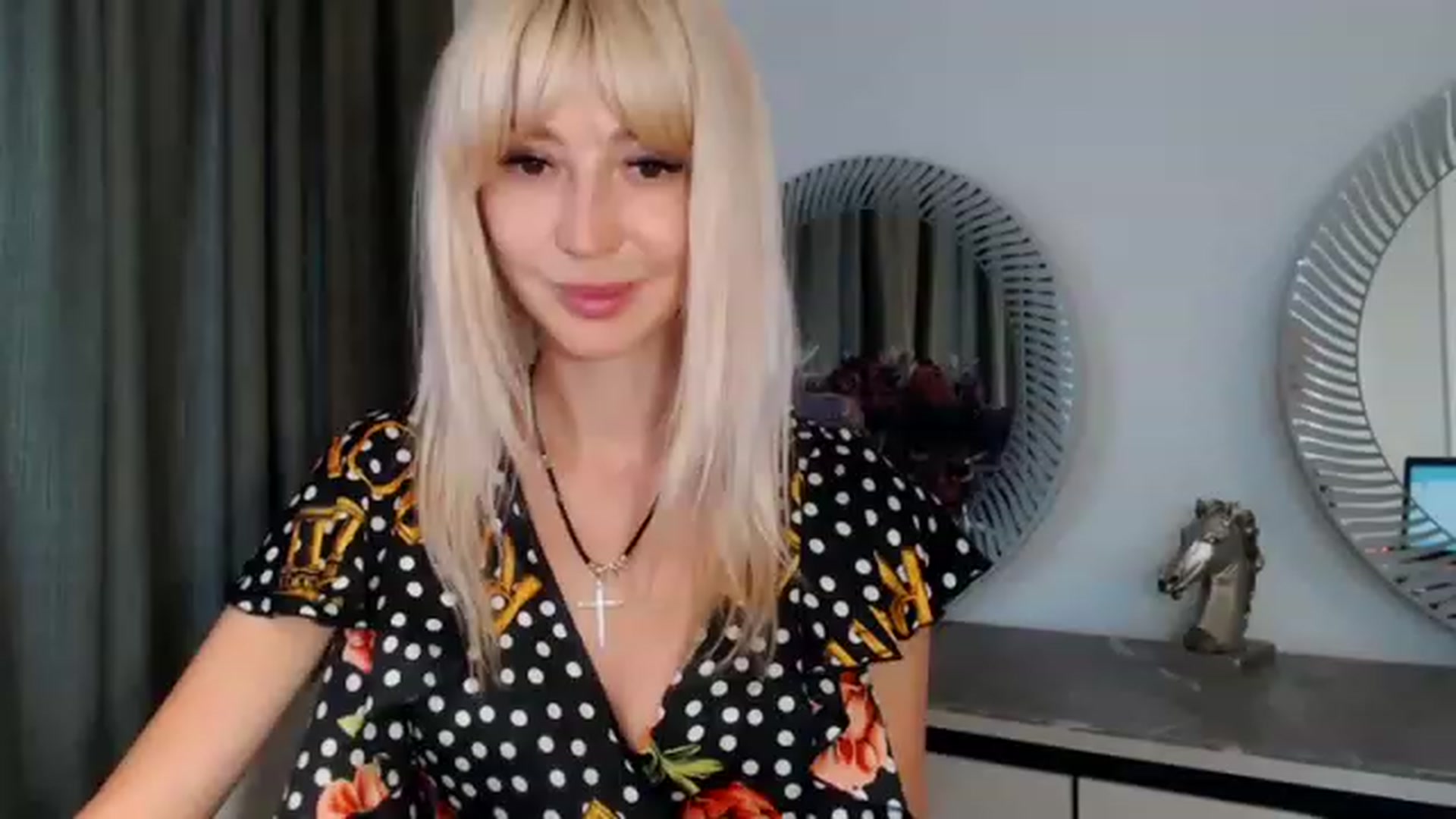 Gallery image thumbnail from Your_Eyes__'s myfreecams stream on, 06/28/2023, 16:24 image 1 of 20