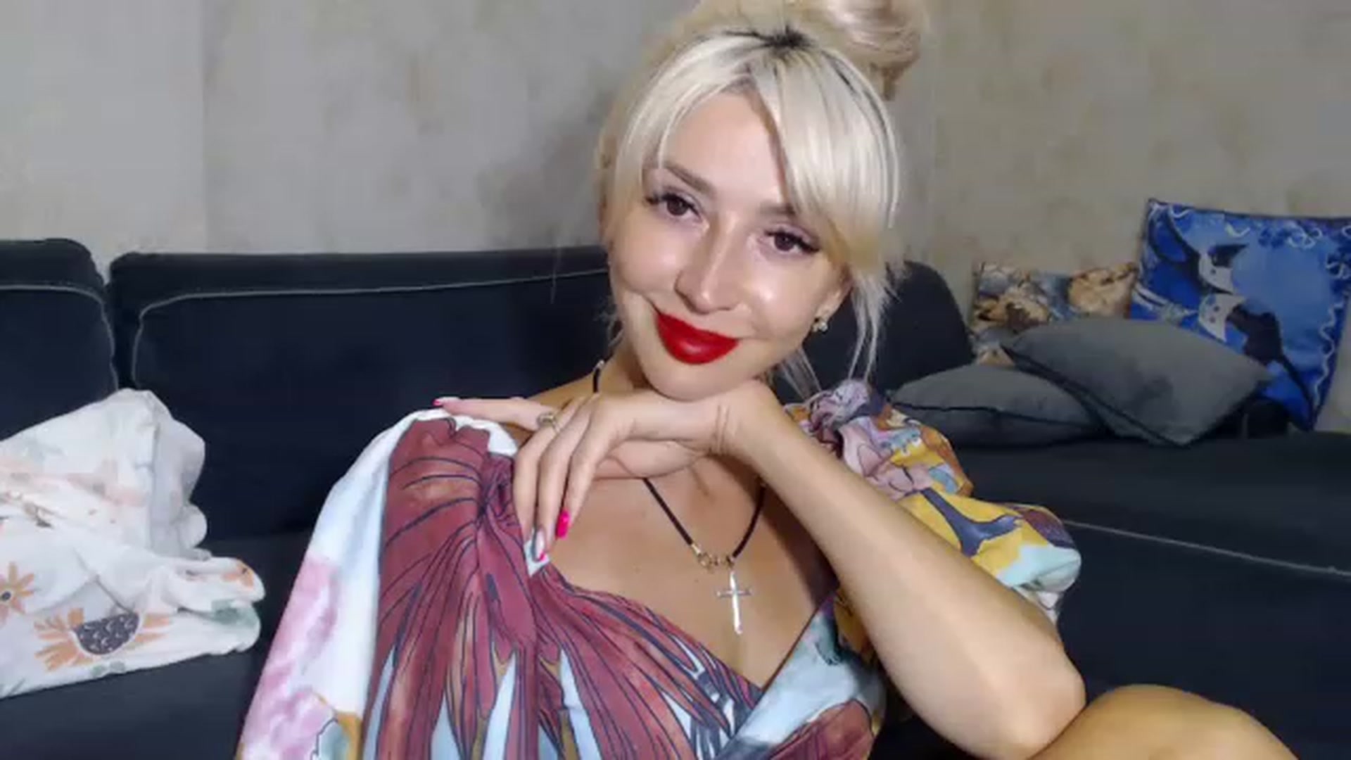 Gallery image thumbnail from Your_Eyes__'s myfreecams stream on, 07/24/2023, 19:38 image 1 of 20