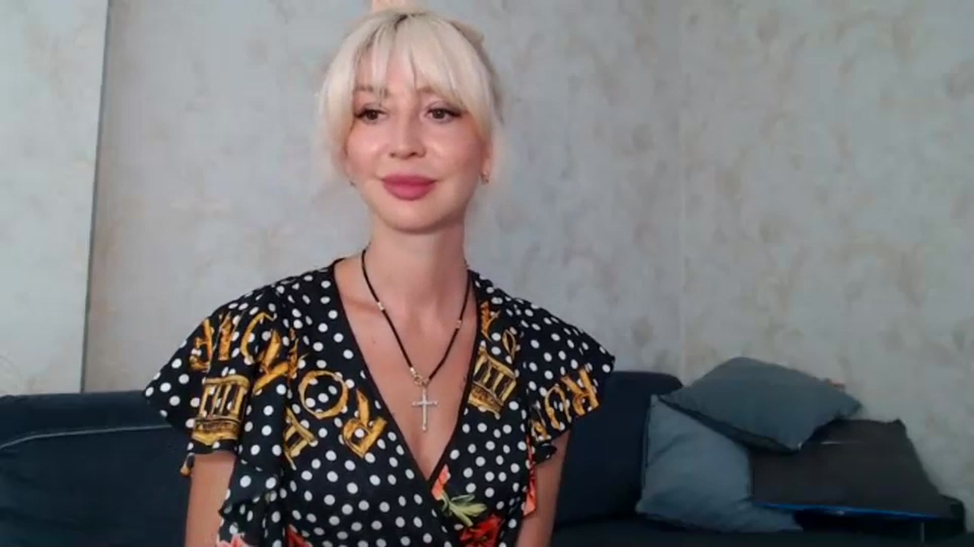 Gallery image thumbnail from Your_Eyes__'s myfreecams stream on, 07/25/2023, 09:17 image 9 of 20