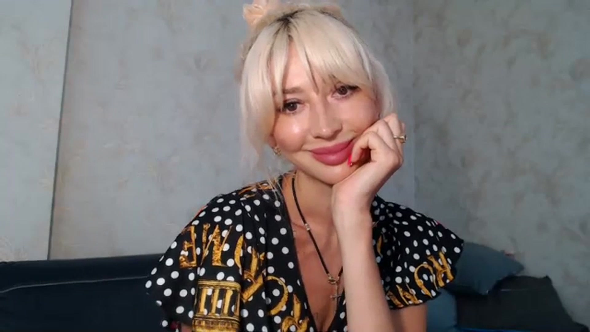 Gallery image thumbnail from Your_Eyes__'s myfreecams stream on, 07/25/2023, 09:51 image 12 of 20