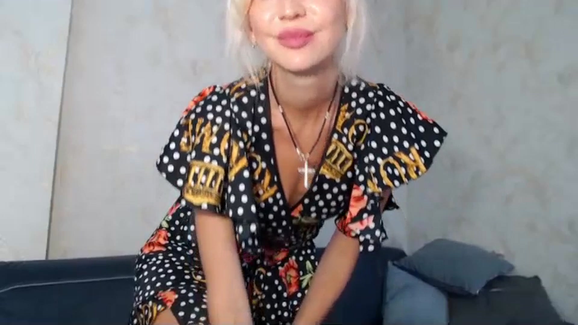 Gallery image thumbnail from Your_Eyes__'s myfreecams stream on, 07/25/2023, 09:51 image 19 of 20