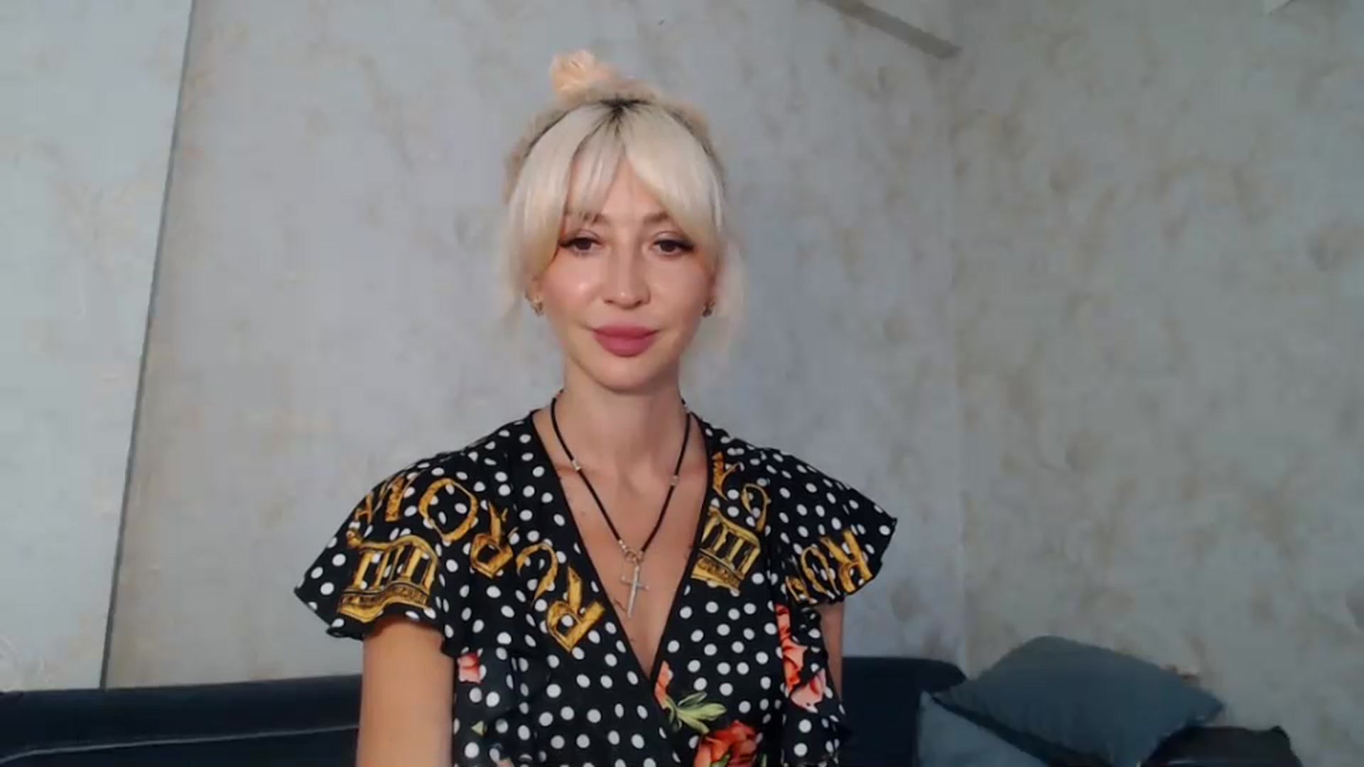 Gallery image thumbnail from Your_Eyes__'s myfreecams stream on, 07/25/2023, 09:51 image 2 of 20