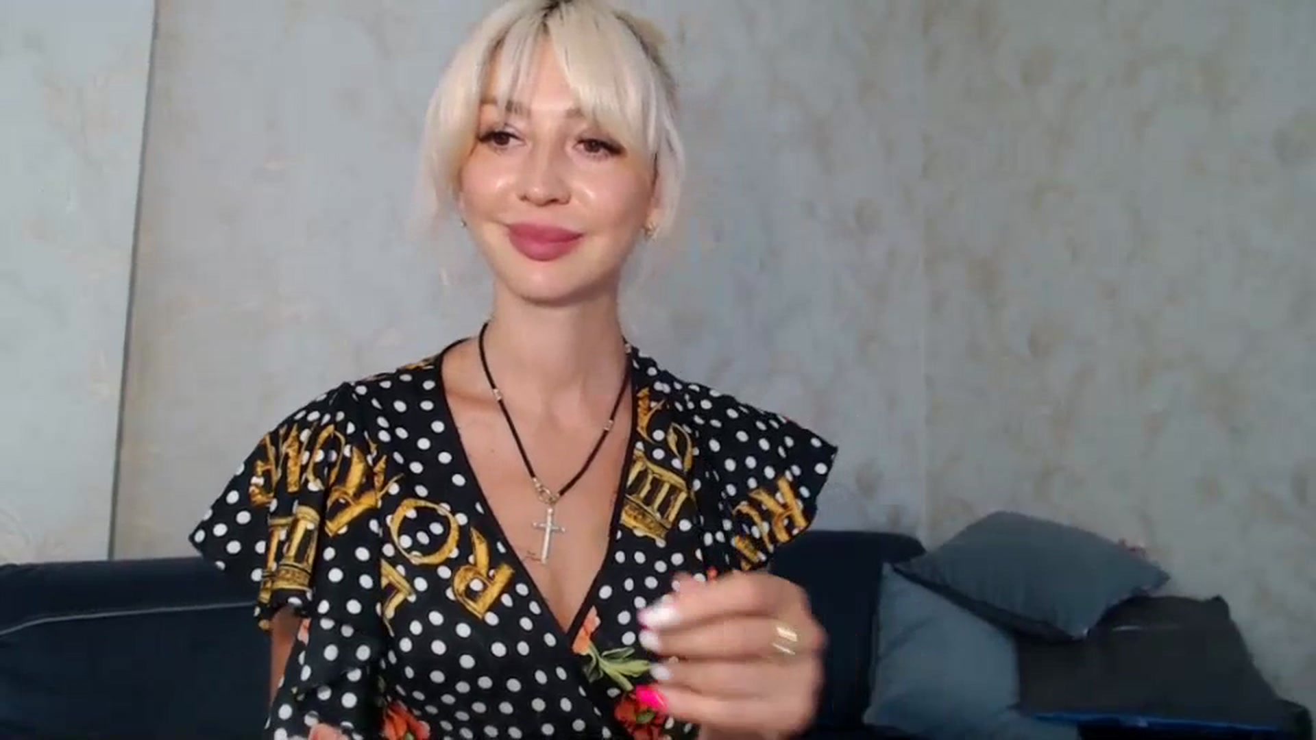 Gallery image thumbnail from Your_Eyes__'s myfreecams stream on, 07/25/2023, 09:51 image 6 of 20