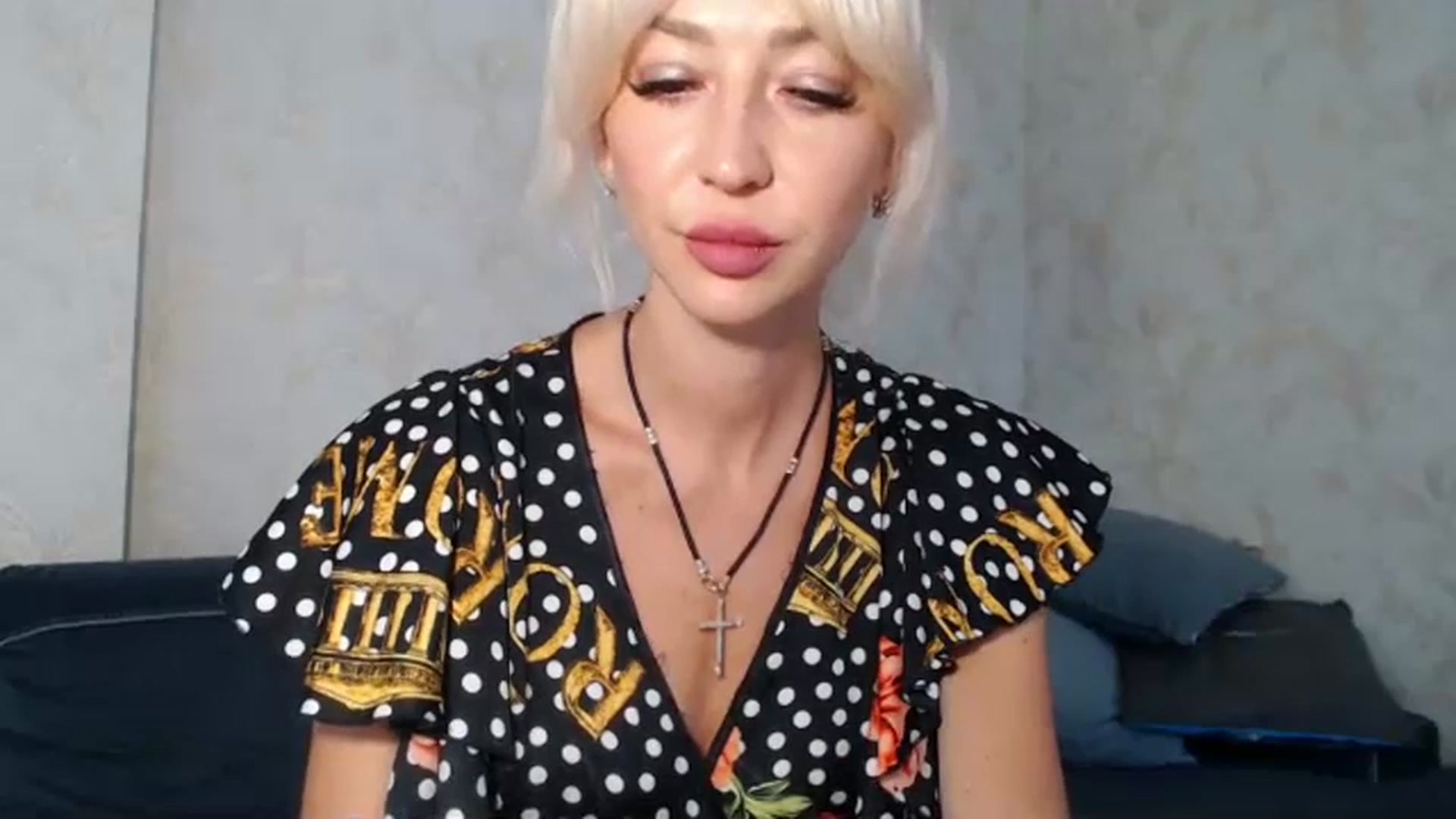 Gallery image thumbnail from Your_Eyes__'s myfreecams stream on, 07/25/2023, 09:51 image 15 of 20
