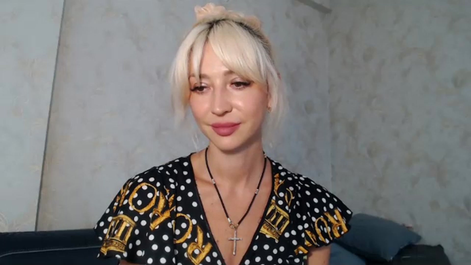 Gallery image thumbnail from Your_Eyes__'s myfreecams stream on, 07/25/2023, 09:51 image 11 of 20