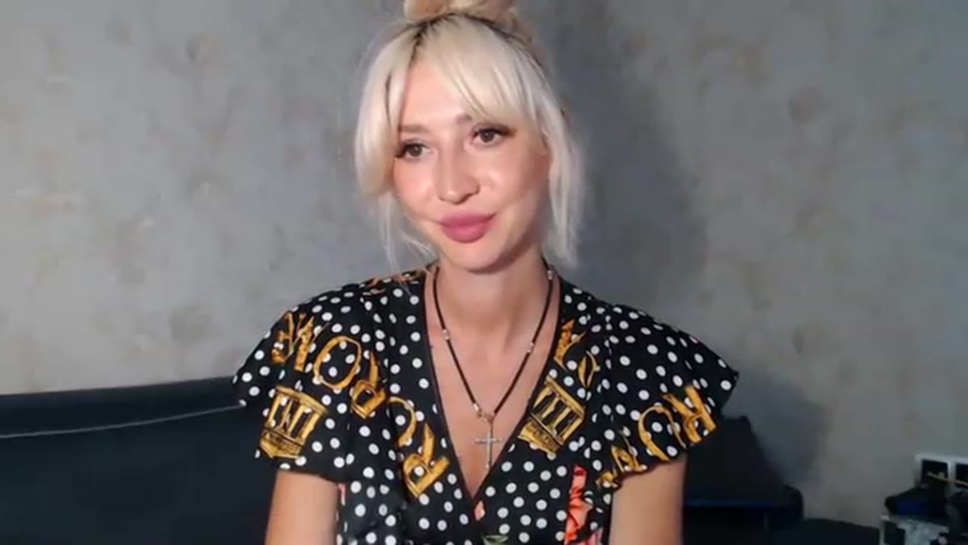 Gallery image thumbnail from Your_Eyes__'s myfreecams stream on, 07/25/2023, 16:27 image 18 of 20