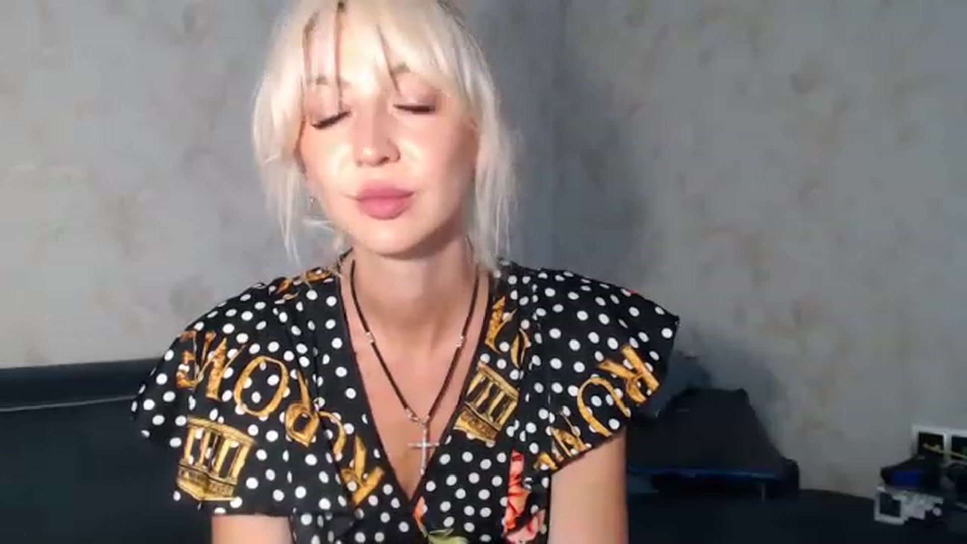 Gallery image thumbnail from Your_Eyes__'s myfreecams stream on, 07/25/2023, 16:27 image 13 of 20