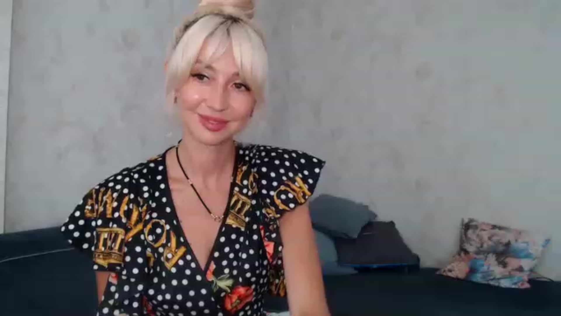 Gallery image thumbnail from Your_Eyes__'s myfreecams stream on, 07/26/2023, 08:20 image 20 of 20