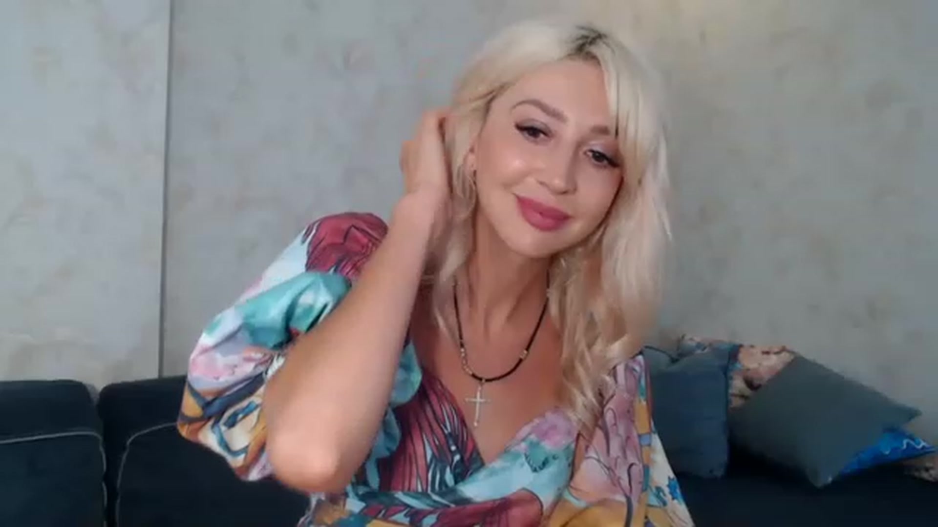 Gallery image thumbnail from Your_Eyes__'s myfreecams stream on, 07/27/2023, 11:20 image 10 of 20