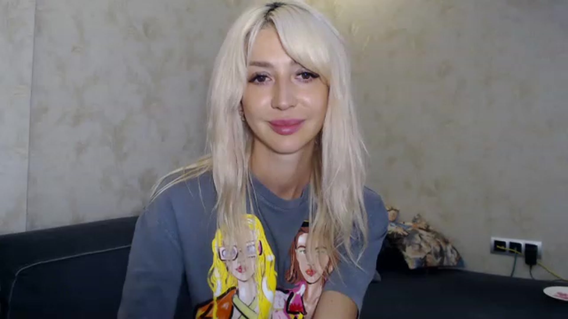 Gallery image thumbnail from Your_Eyes__'s myfreecams stream on, 07/27/2023, 19:55 image 14 of 20