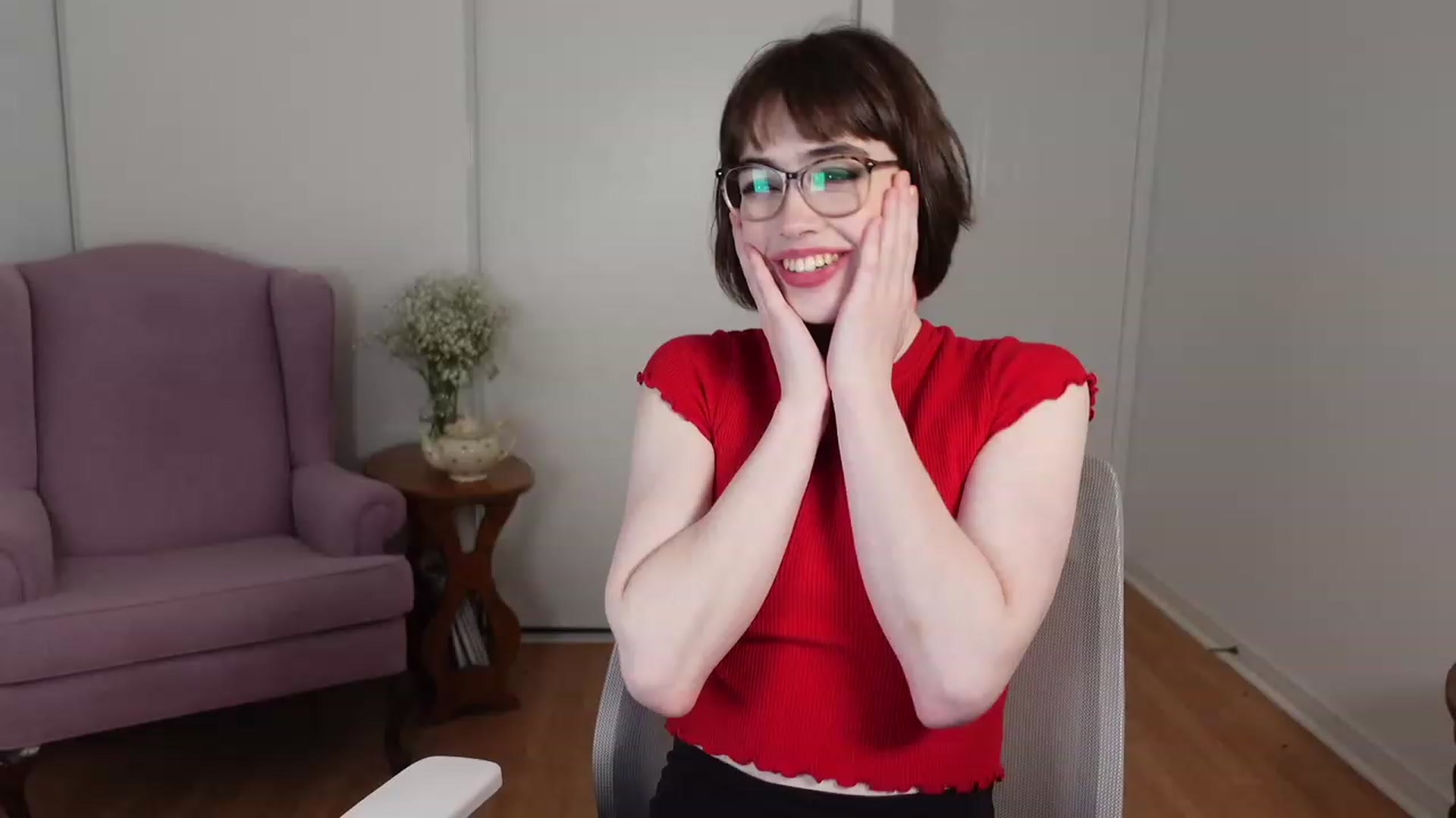 Gallery image thumbnail from Your_Natalia's myfreecams stream on, 03/29/2023, 23:57 image 7 of 20