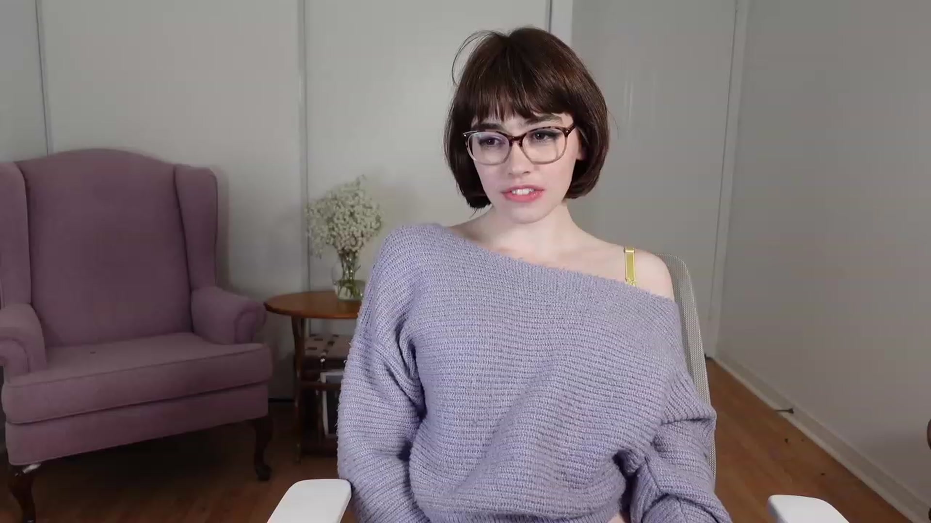 Gallery image thumbnail from Your_Natalia's myfreecams stream on, 04/06/2023, 02:55 image 16 of 20