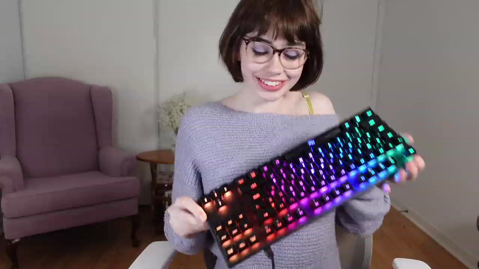 Gallery image thumbnail from Your_Natalia's myfreecams stream on, 04/06/2023, 02:55 image 6 of 20