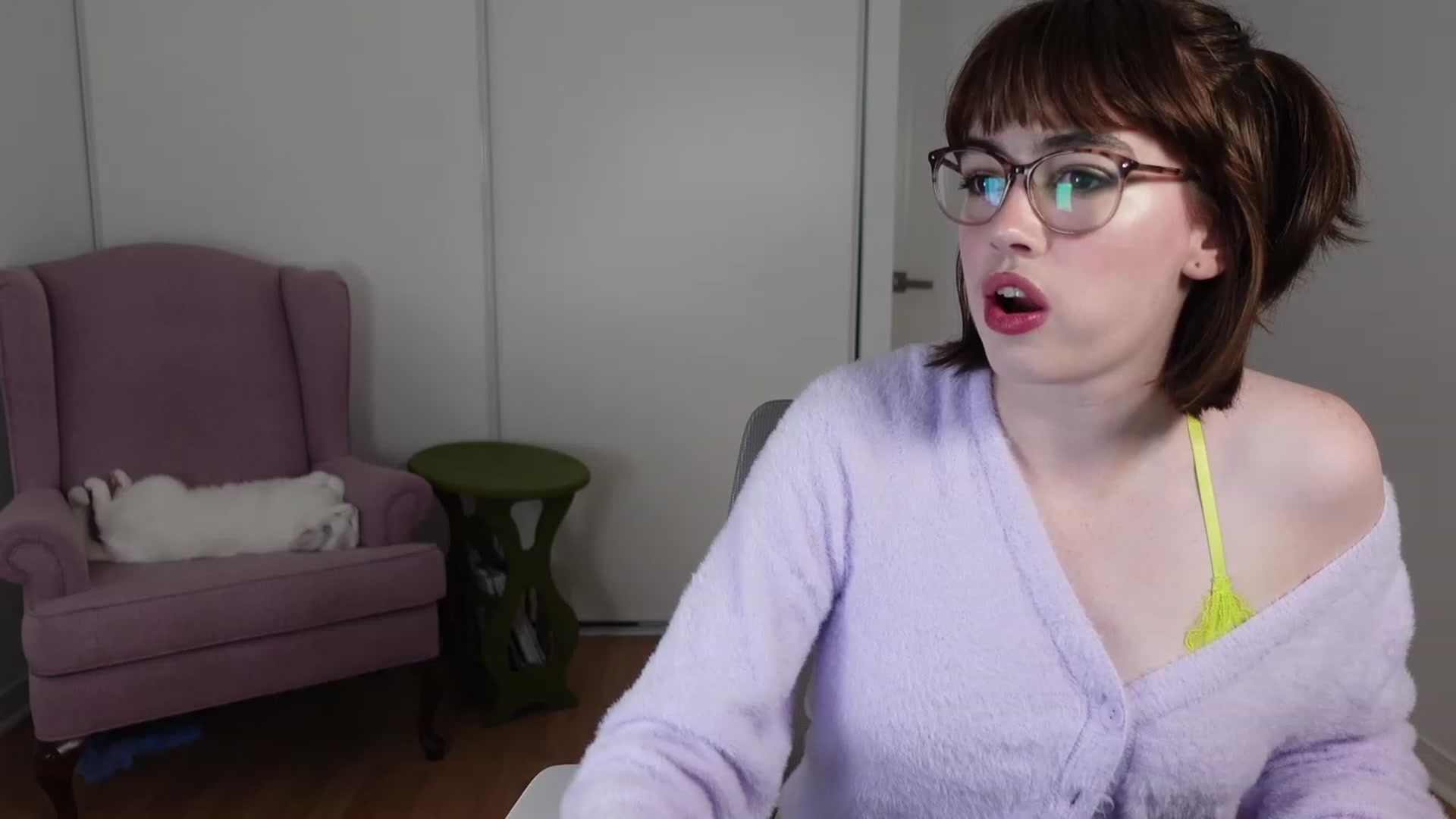 Gallery image thumbnail from Your_Natalia's myfreecams stream on, 06/04/2023, 23:35 image 16 of 20