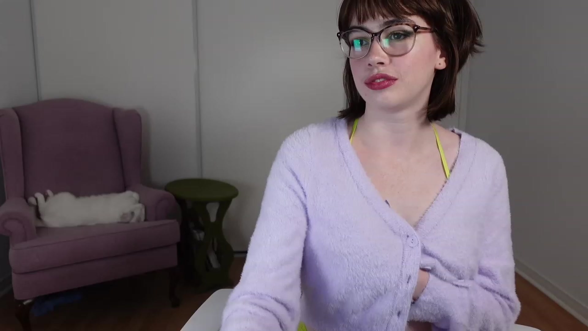 Gallery image thumbnail from Your_Natalia's myfreecams stream on, 06/04/2023, 23:35 image 17 of 20