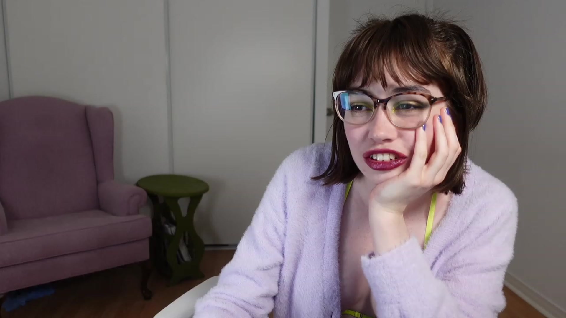 Gallery image thumbnail from Your_Natalia's myfreecams stream on, 06/05/2023, 24:55 image 16 of 20