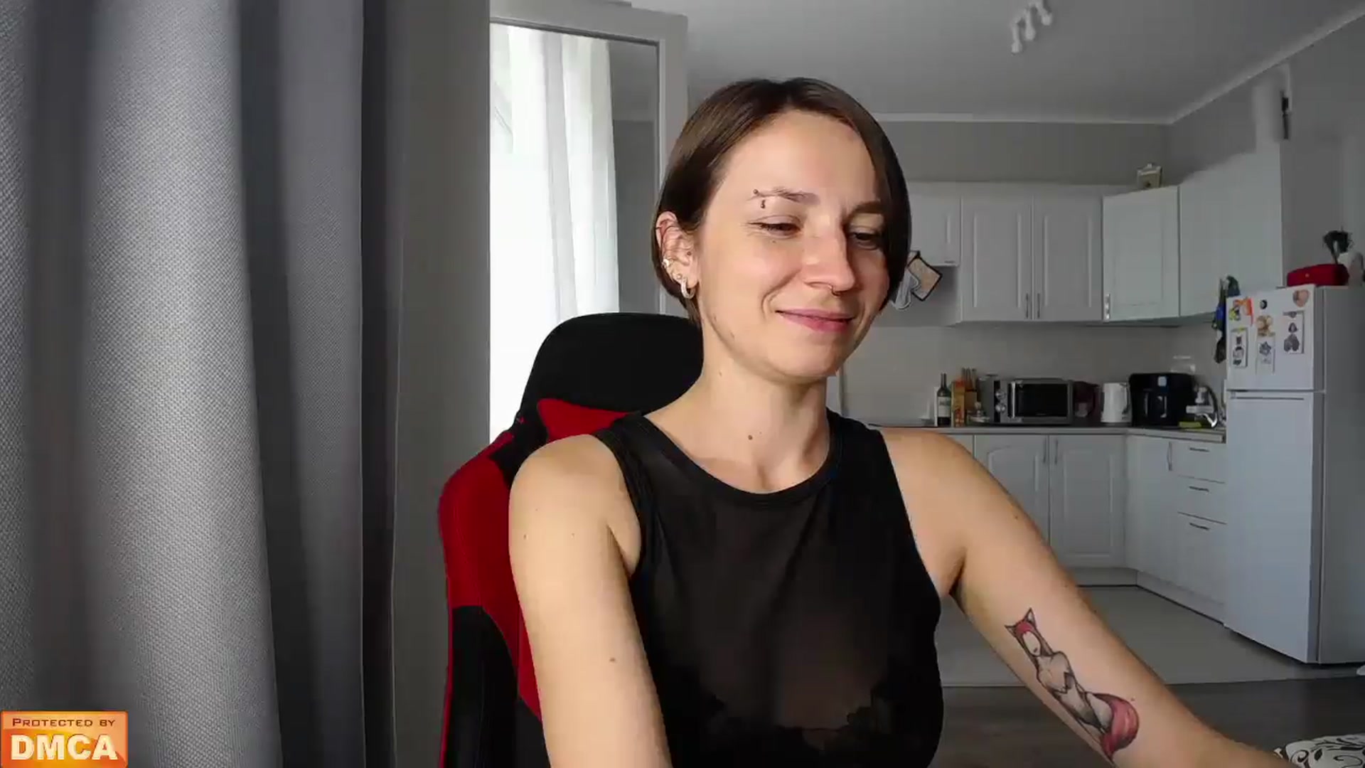 Gallery image thumbnail from Your_Red_Foxy's myfreecams stream on, 09/08/2024, 13:14 image 18 of 20