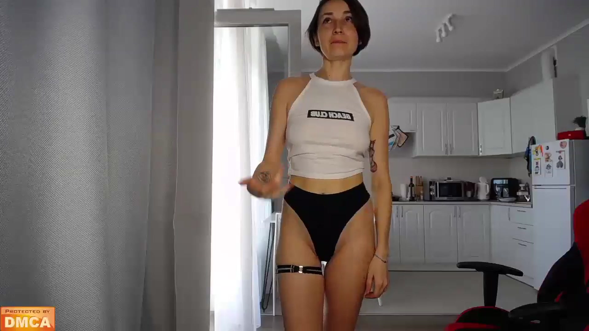 Gallery image thumbnail from Your_Red_Foxy's myfreecams stream on, 09/16/2024, 12:54 image 4 of 20