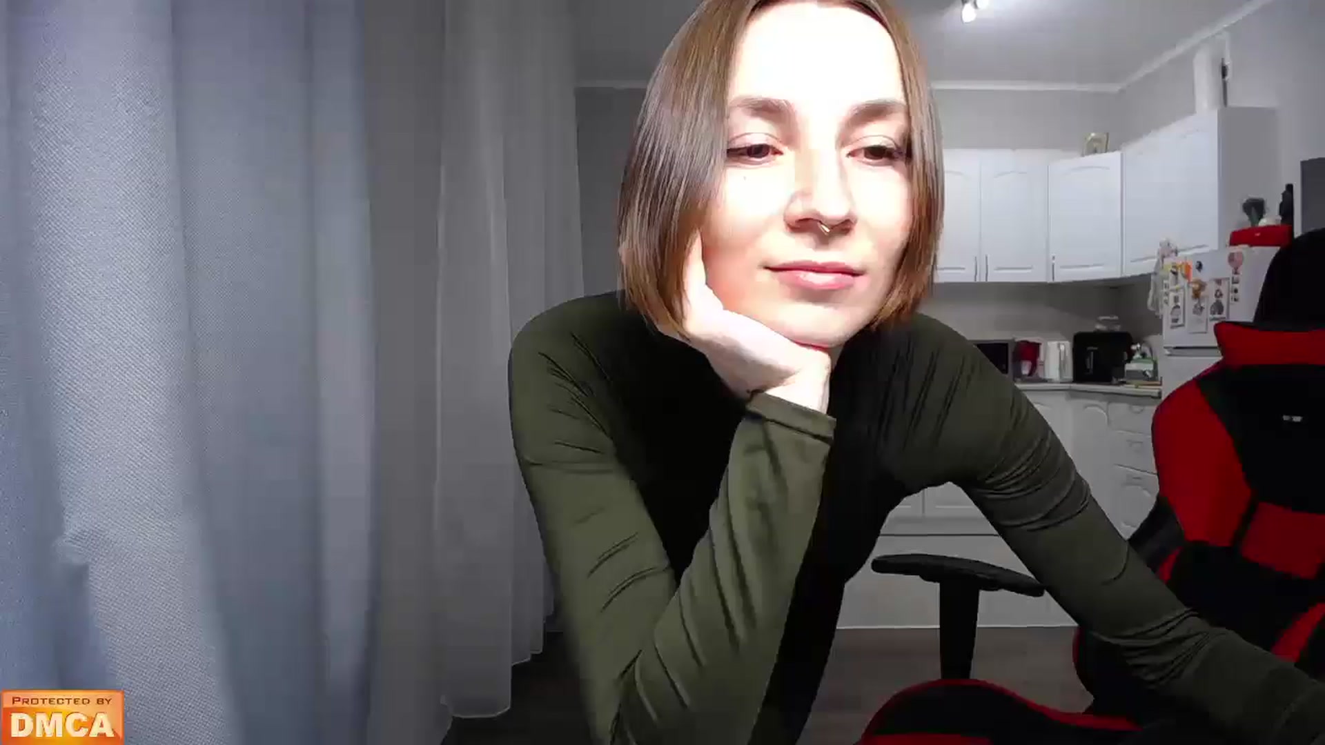 Gallery image thumbnail from Your_Red_Foxy's myfreecams stream on, 12/08/2024, 17:54 image 16 of 20