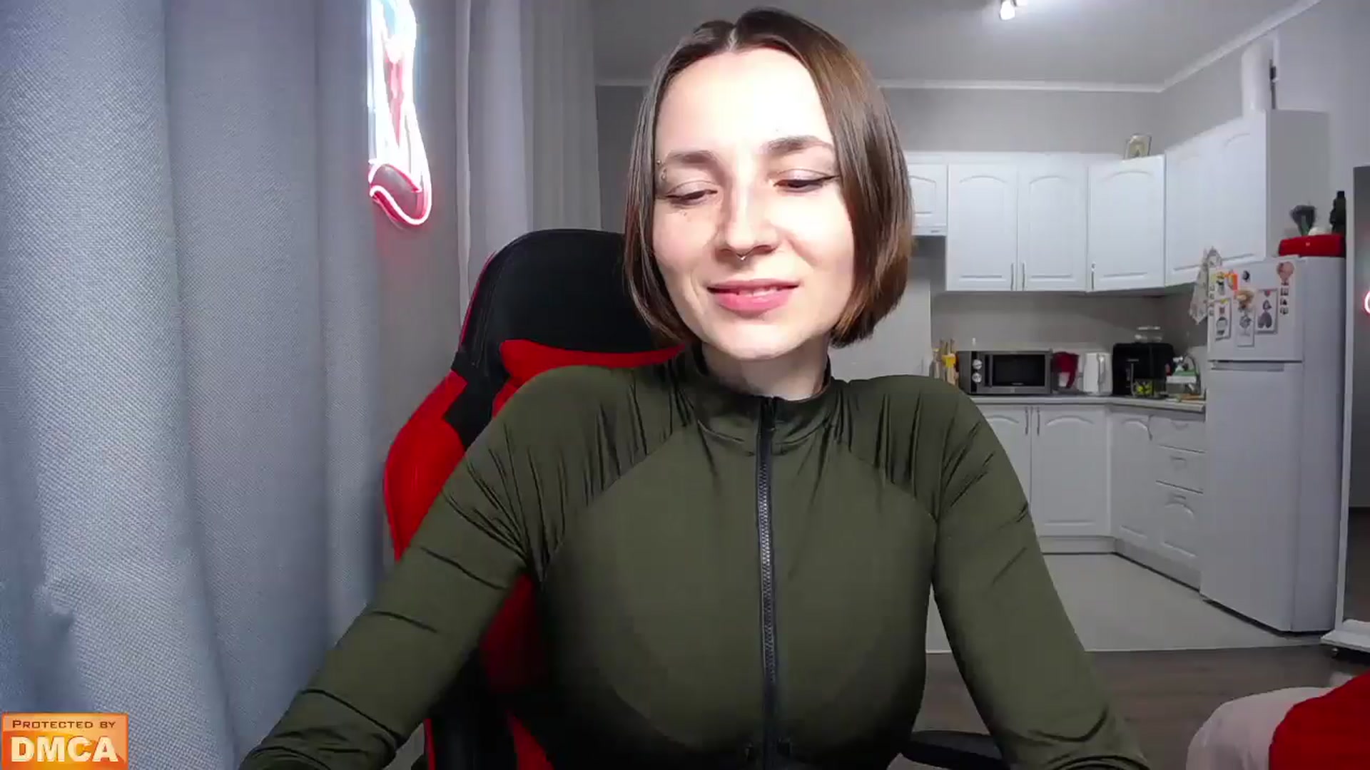 Gallery image thumbnail from Your_Red_Foxy's myfreecams stream on, 12/08/2024, 19:23 image 2 of 20