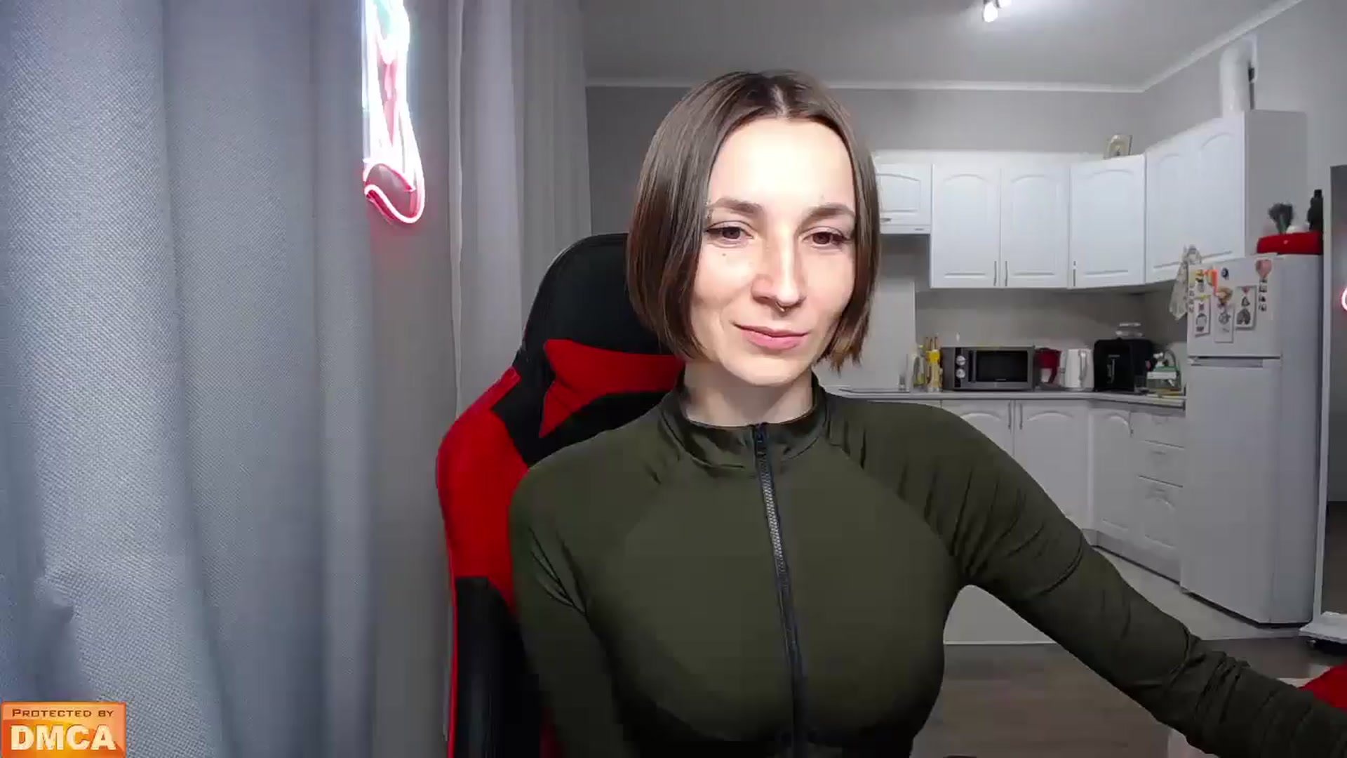 Gallery image thumbnail from Your_Red_Foxy's myfreecams stream on, 12/08/2024, 19:23 image 1 of 20