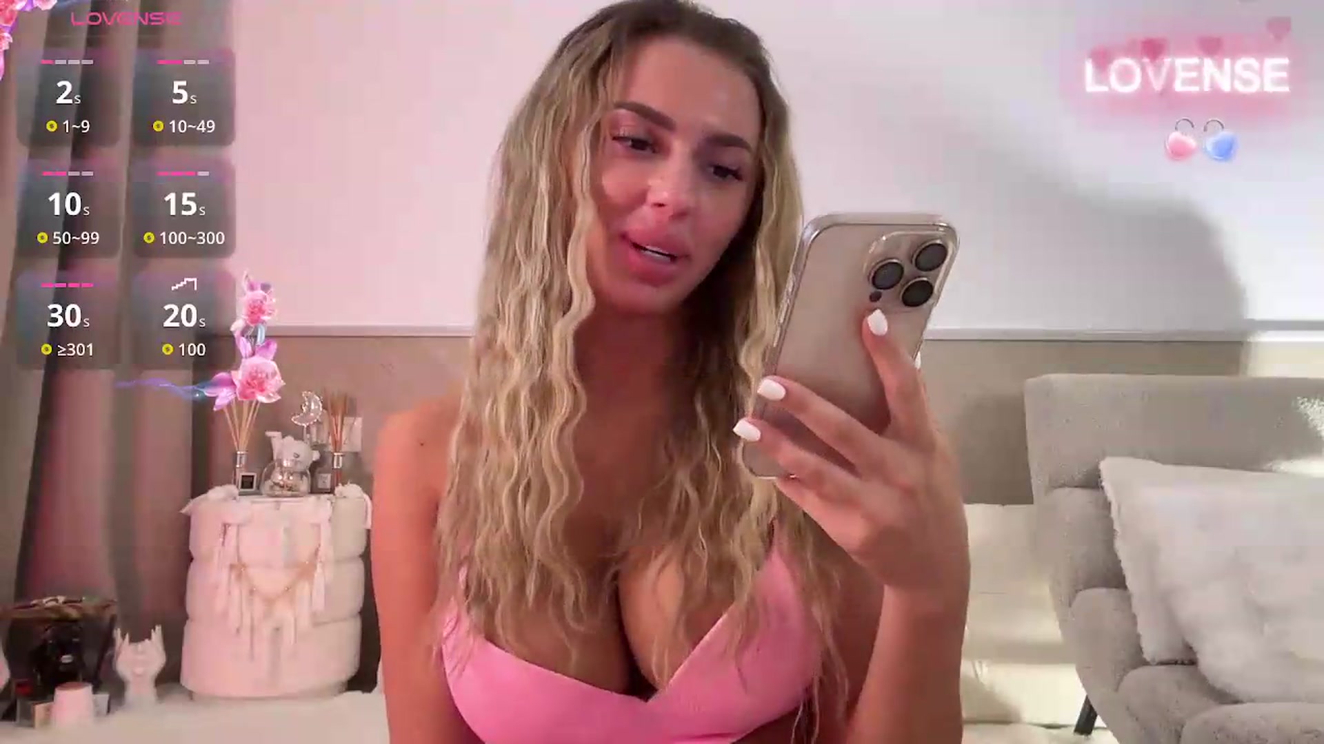 Gallery image thumbnail from Your_Selena's myfreecams stream on, 07/22/2026, 07:14 image 15 of 20