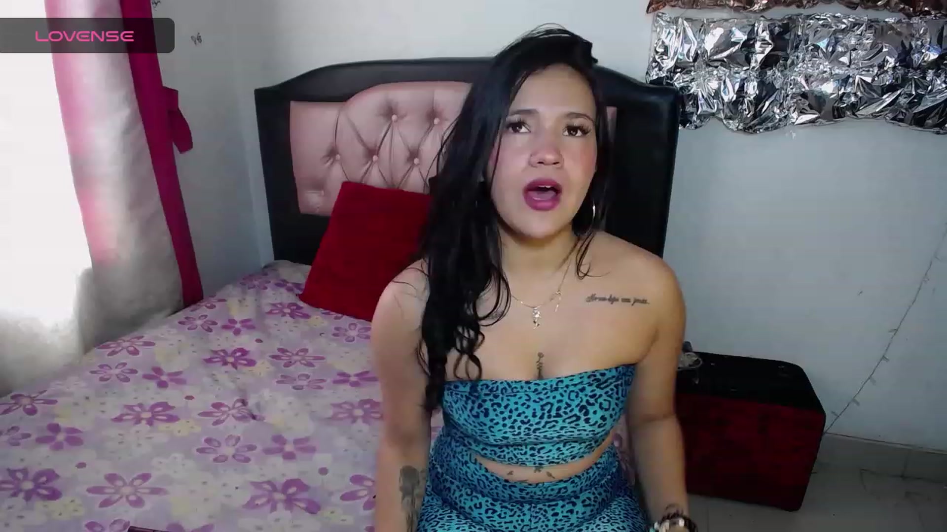 Gallery image thumbnail from Your_baby333's myfreecams stream on, 11/18/2023, 15:07 image 2 of 20