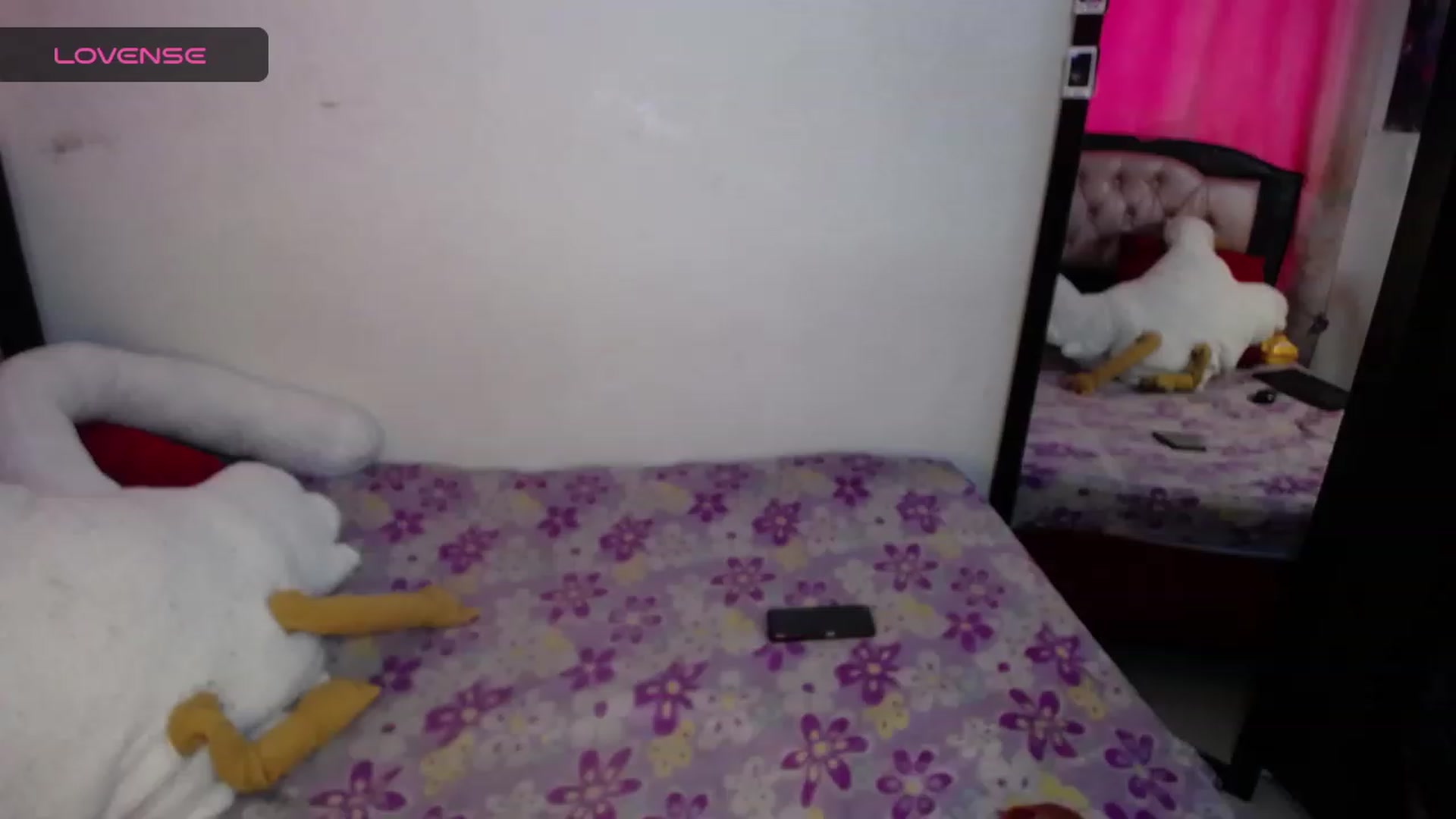 Gallery image thumbnail from Your_baby333's myfreecams stream on, 12/27/2023, 15:21 image 16 of 20