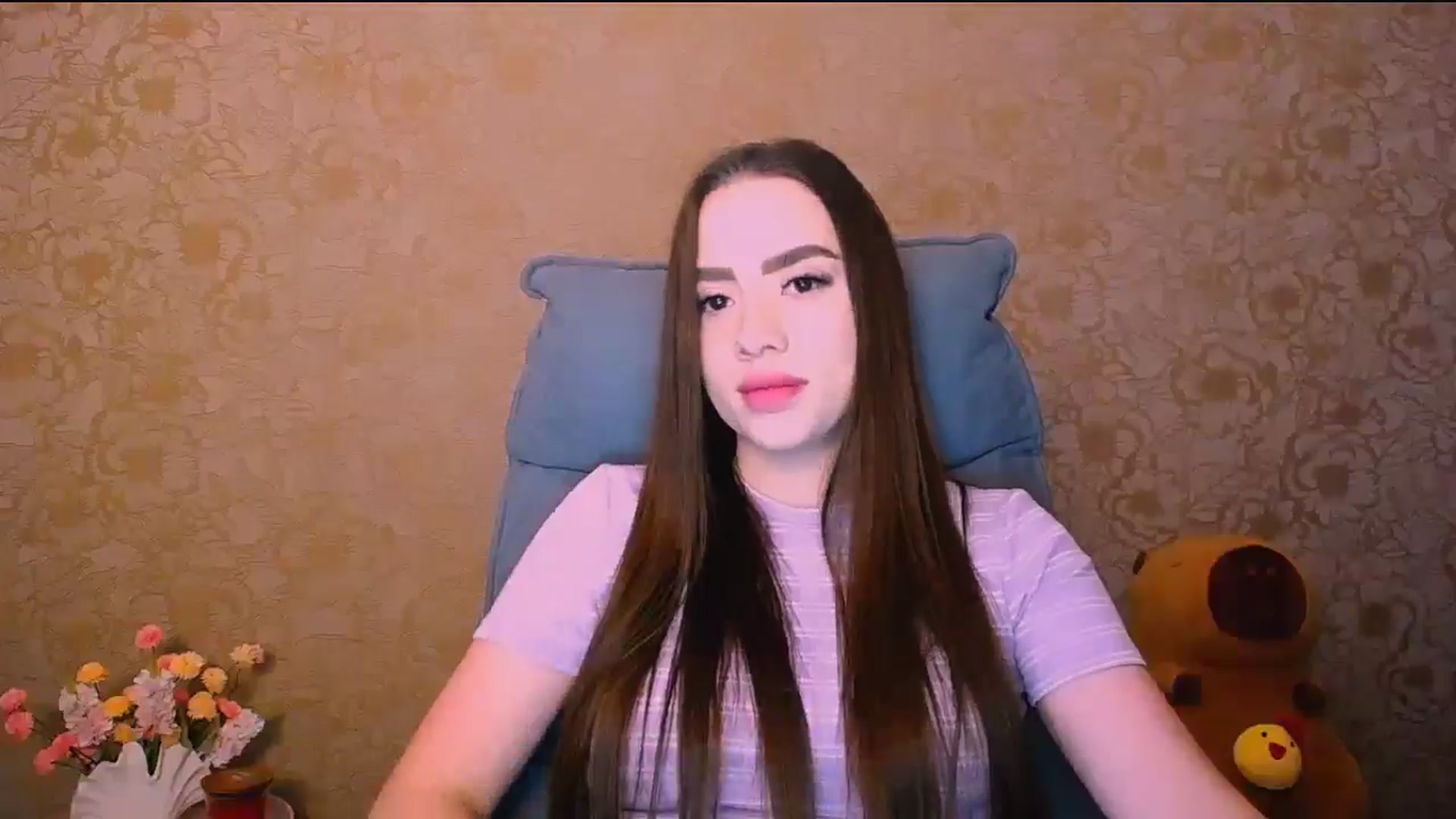 Gallery image thumbnail from Your_fantas's myfreecams stream on, 10/02/2025, 12:36 image 10 of 20