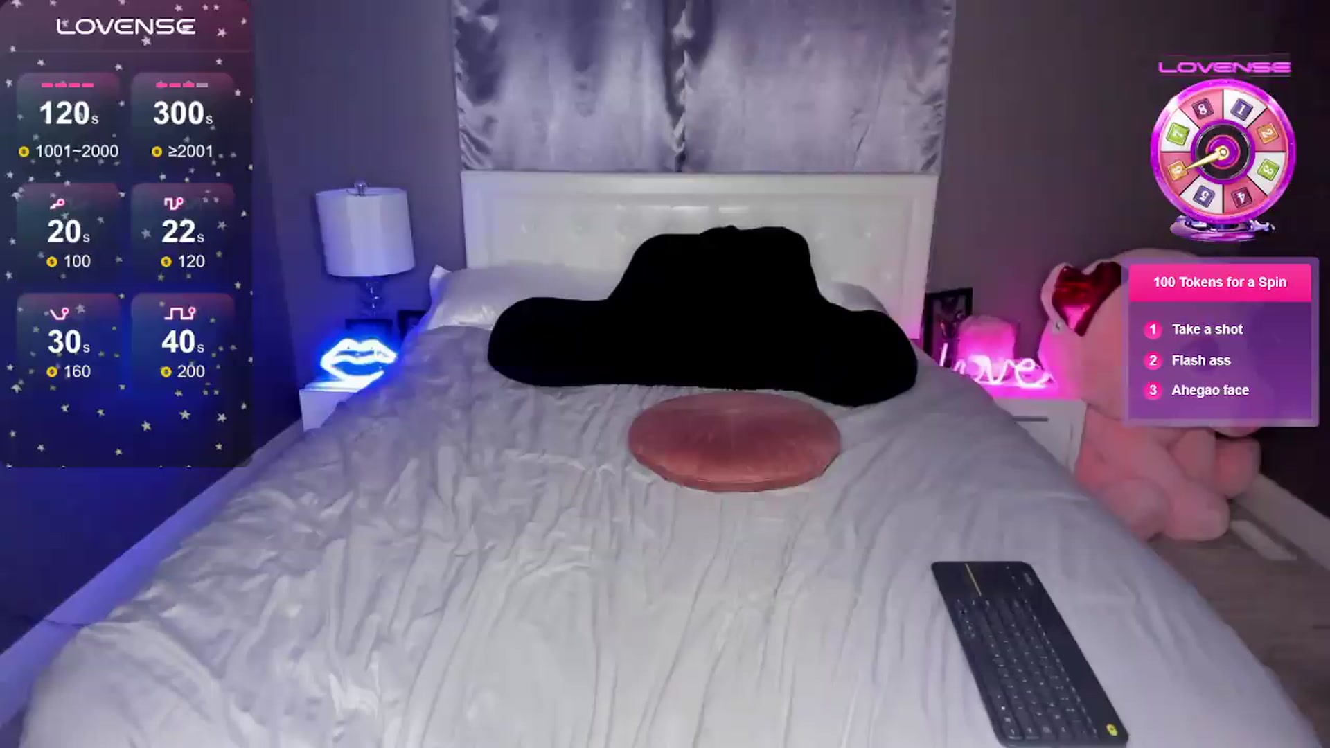 Gallery image thumbnail from Your_girl's myfreecams stream on, 06/12/2026, 01:01 image 16 of 20