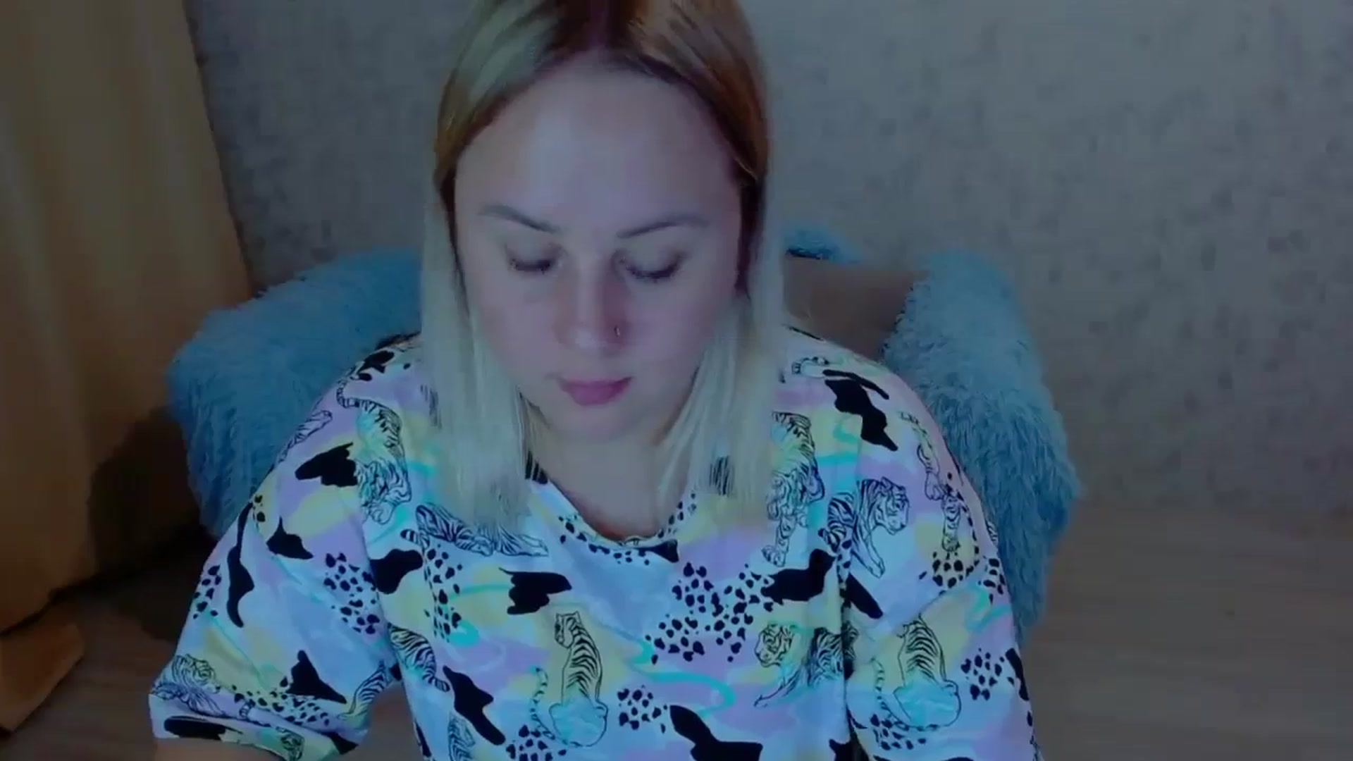 Gallery image thumbnail from Your_heart00's myfreecams stream on, 09/17/2023, 17:57 image 20 of 20