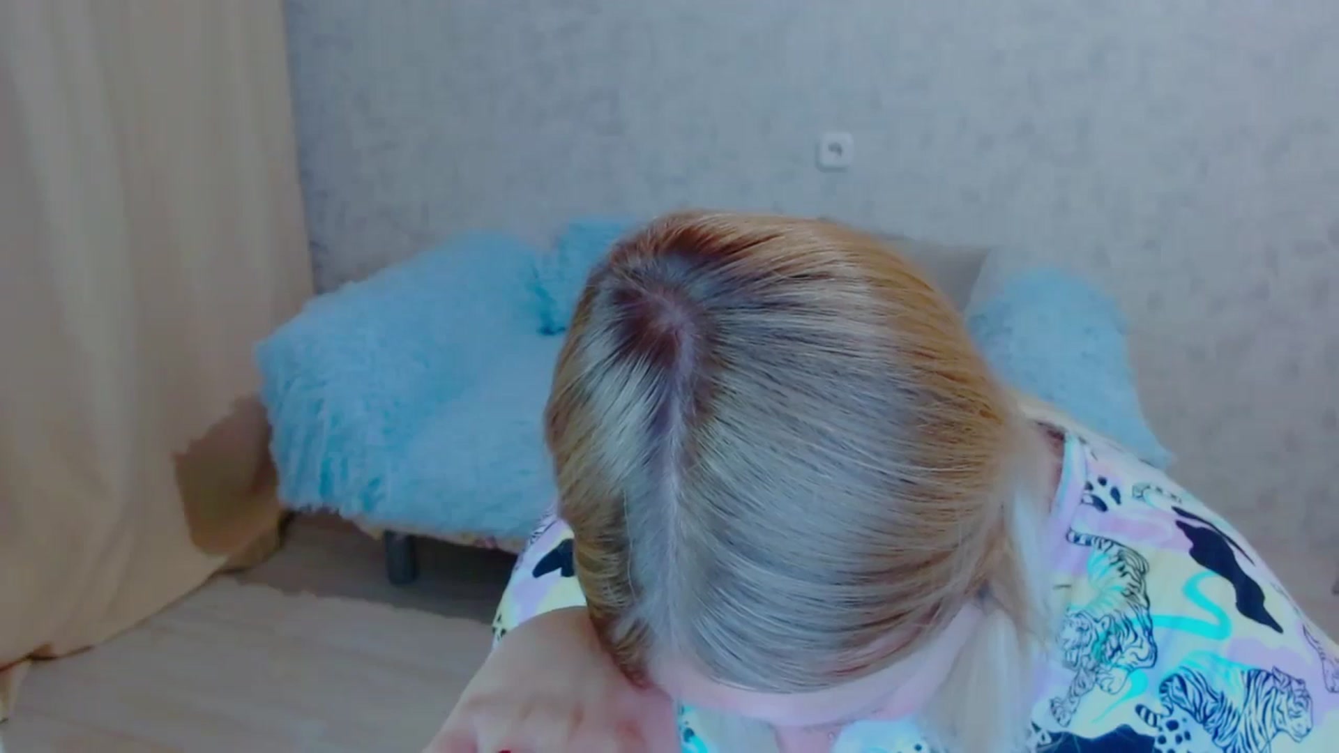 Gallery image thumbnail from Your_heart00's myfreecams stream on, 09/18/2023, 12:27 image 18 of 20
