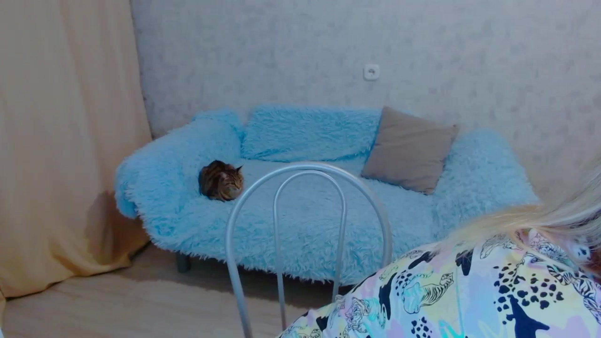 Gallery image thumbnail from Your_heart00's myfreecams stream on, 09/18/2023, 15:49 image 11 of 20