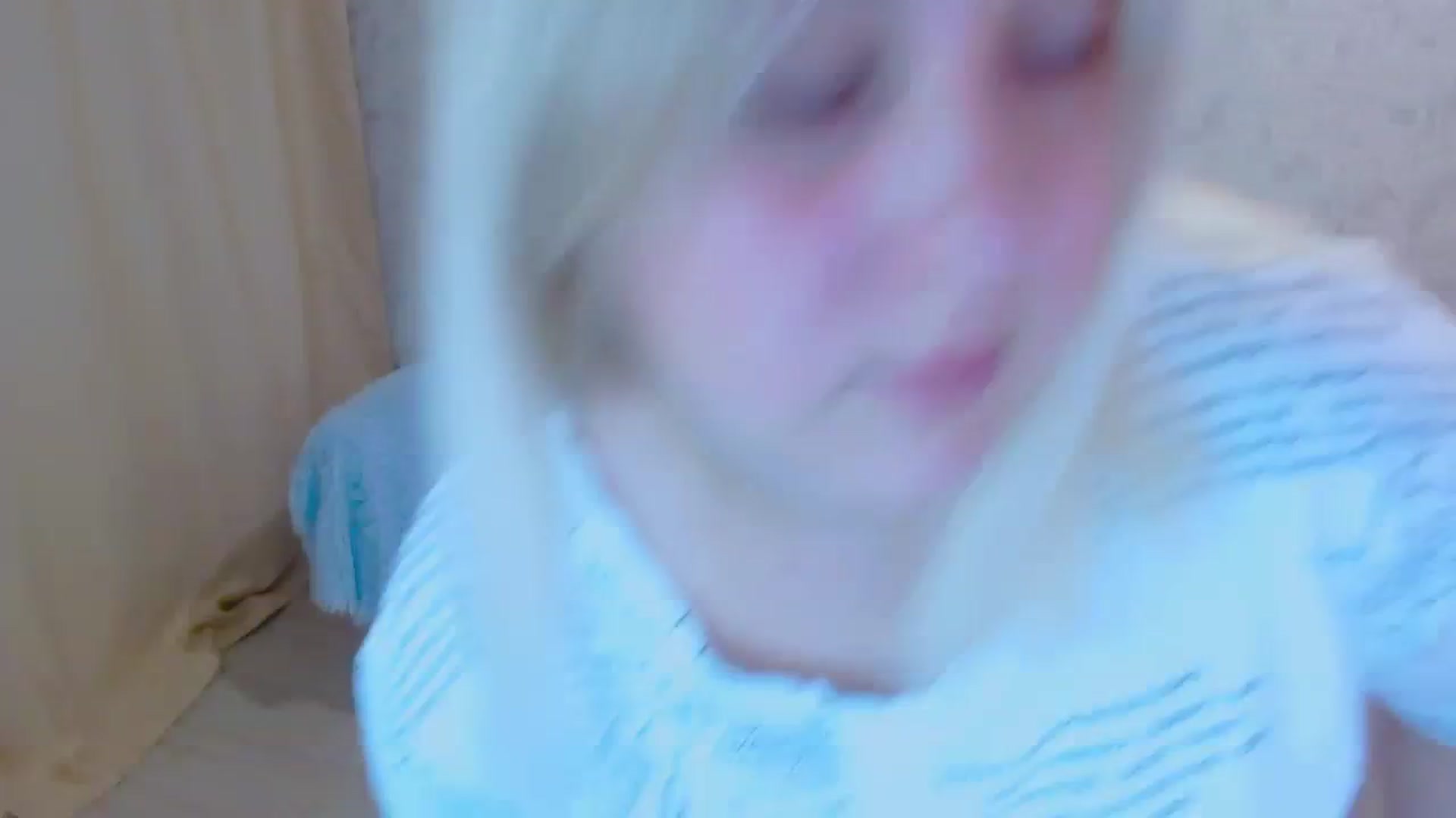 Gallery image thumbnail from Your_heart00's myfreecams stream on, 09/23/2023, 14:43 image 1 of 20