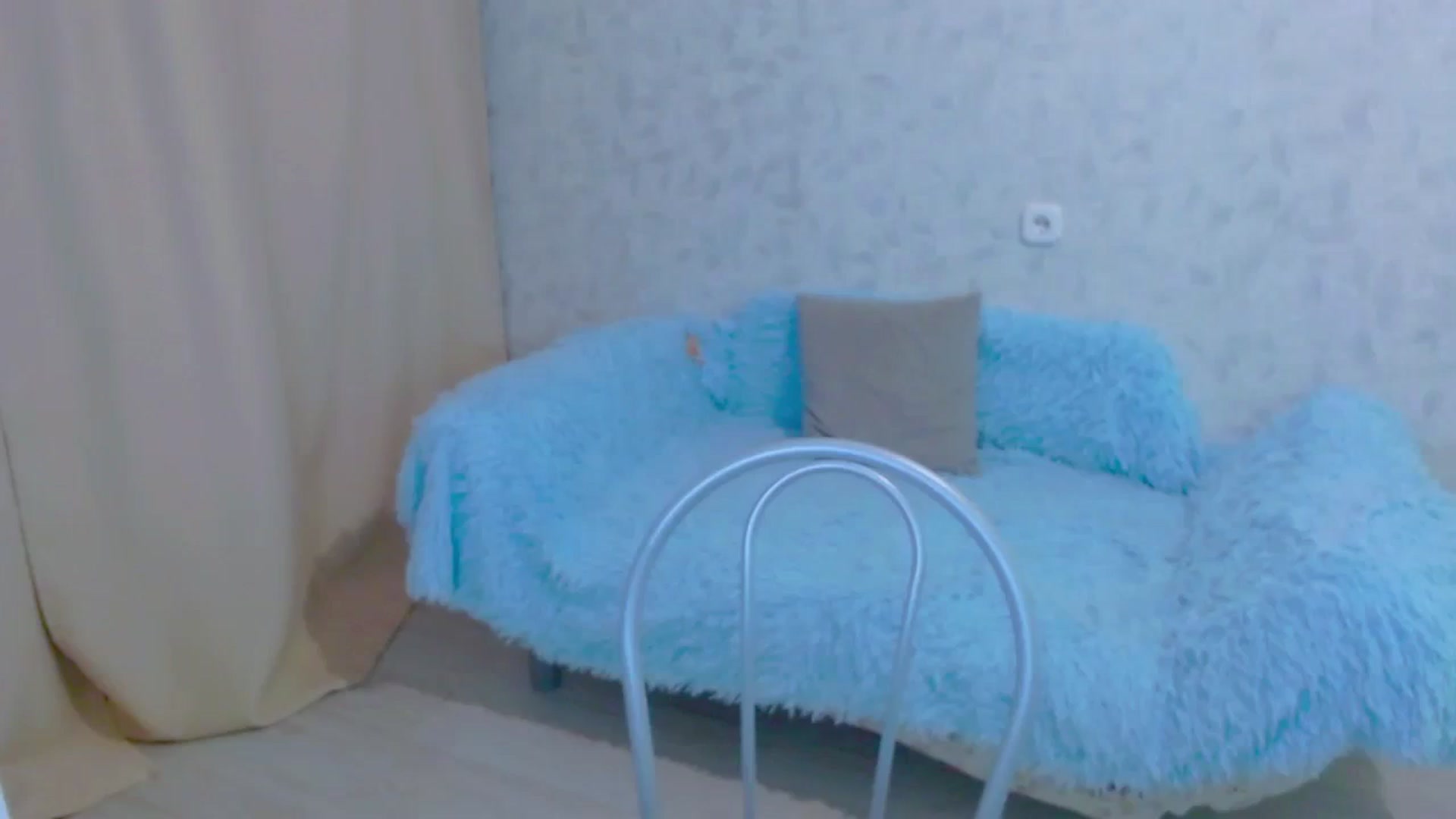Gallery image thumbnail from Your_heart00's myfreecams stream on, 09/23/2023, 16:36 image 9 of 20